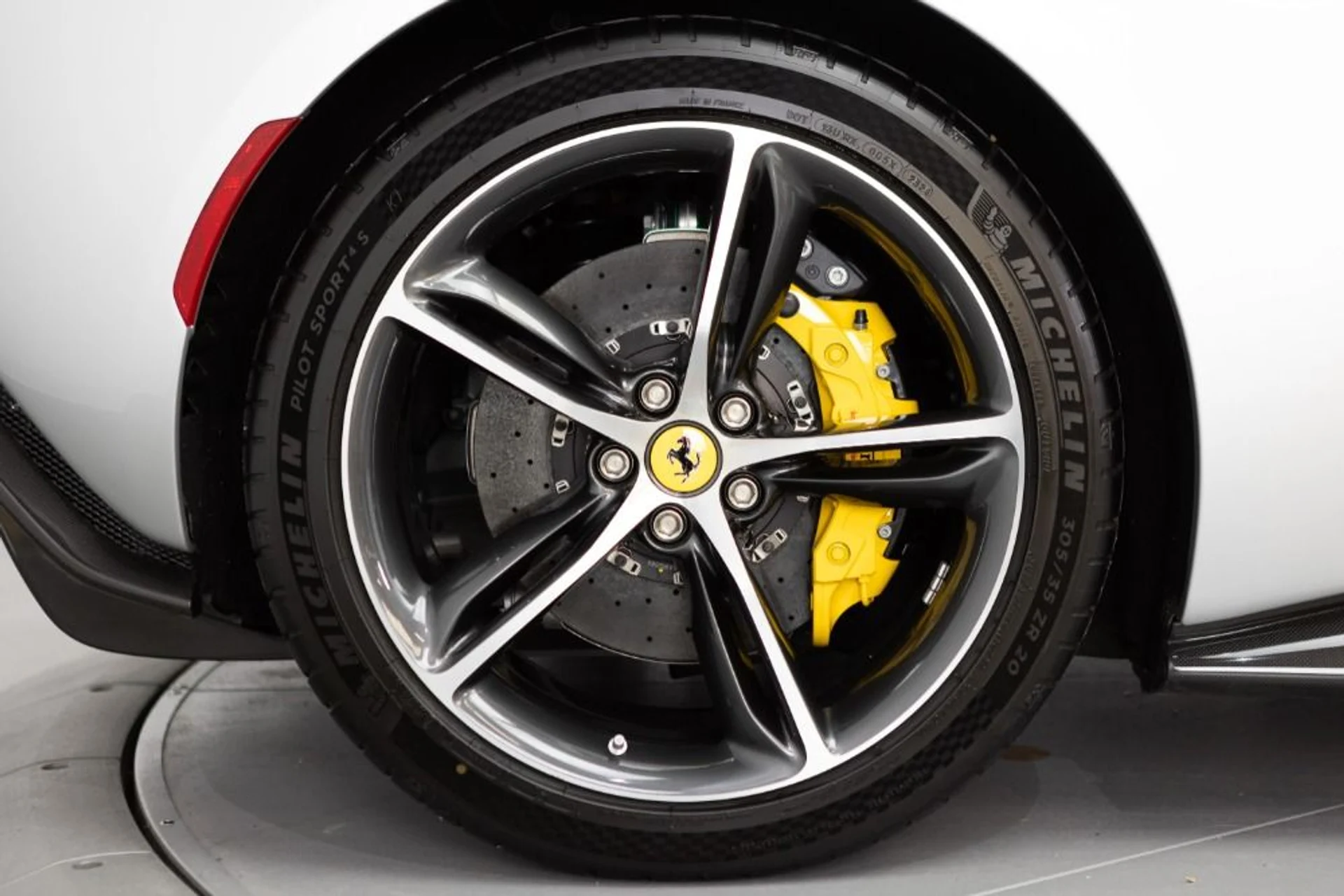 mph014_2013908034_Used_2024_Ferrari_296_GTB_b14721481a