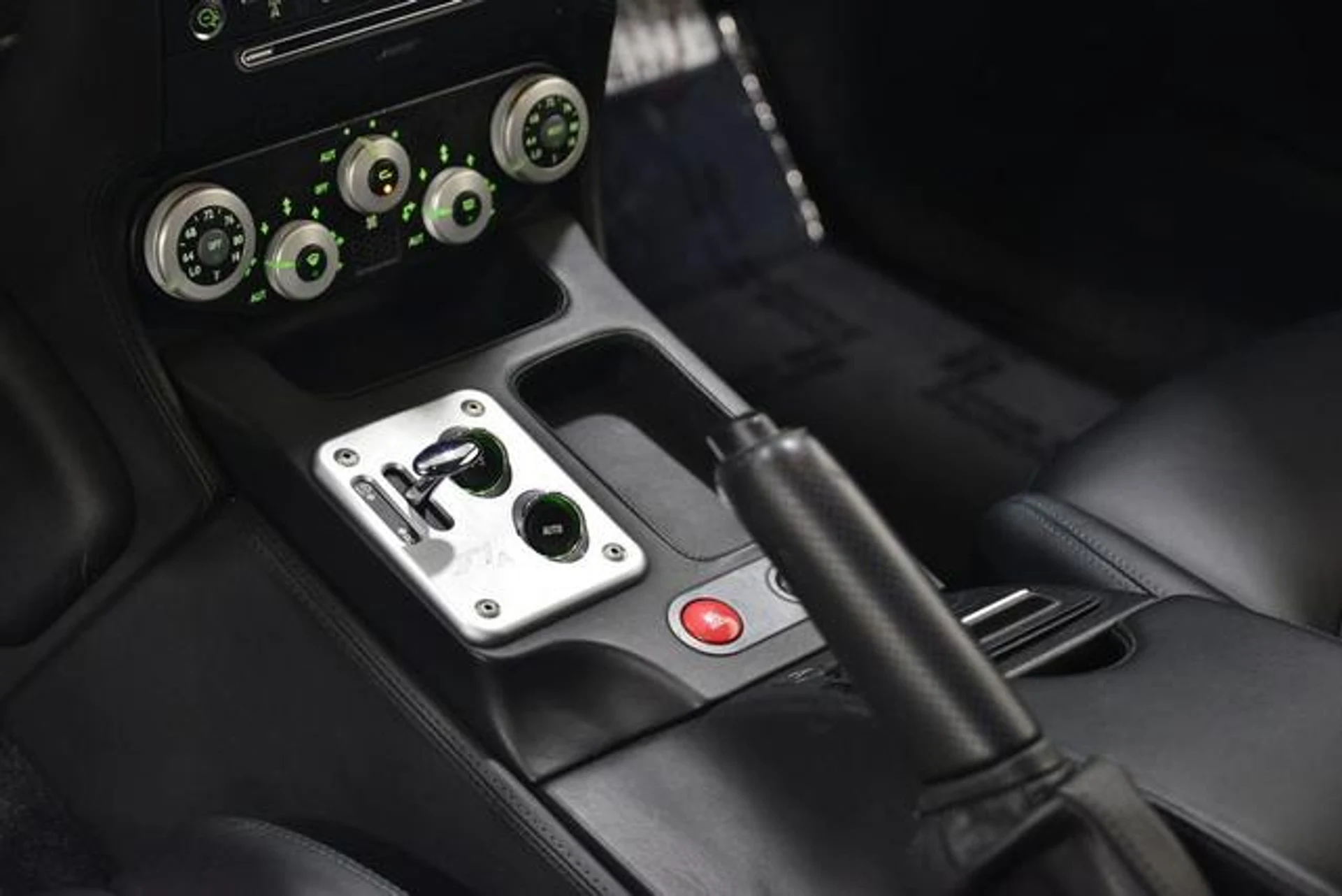 mph014_2028345615_YXZT_70_3_GC_7eg_X6z29_L2u_Tj_P4y_E_360643a381