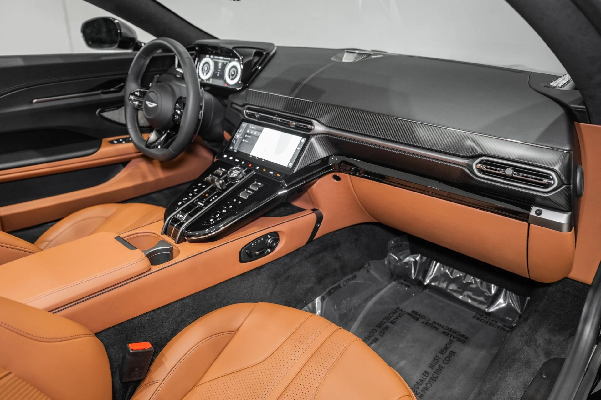mph014_2032354660_New_2026_Aston_Martin_Vantage_Roadster_1785470681_610759a67e