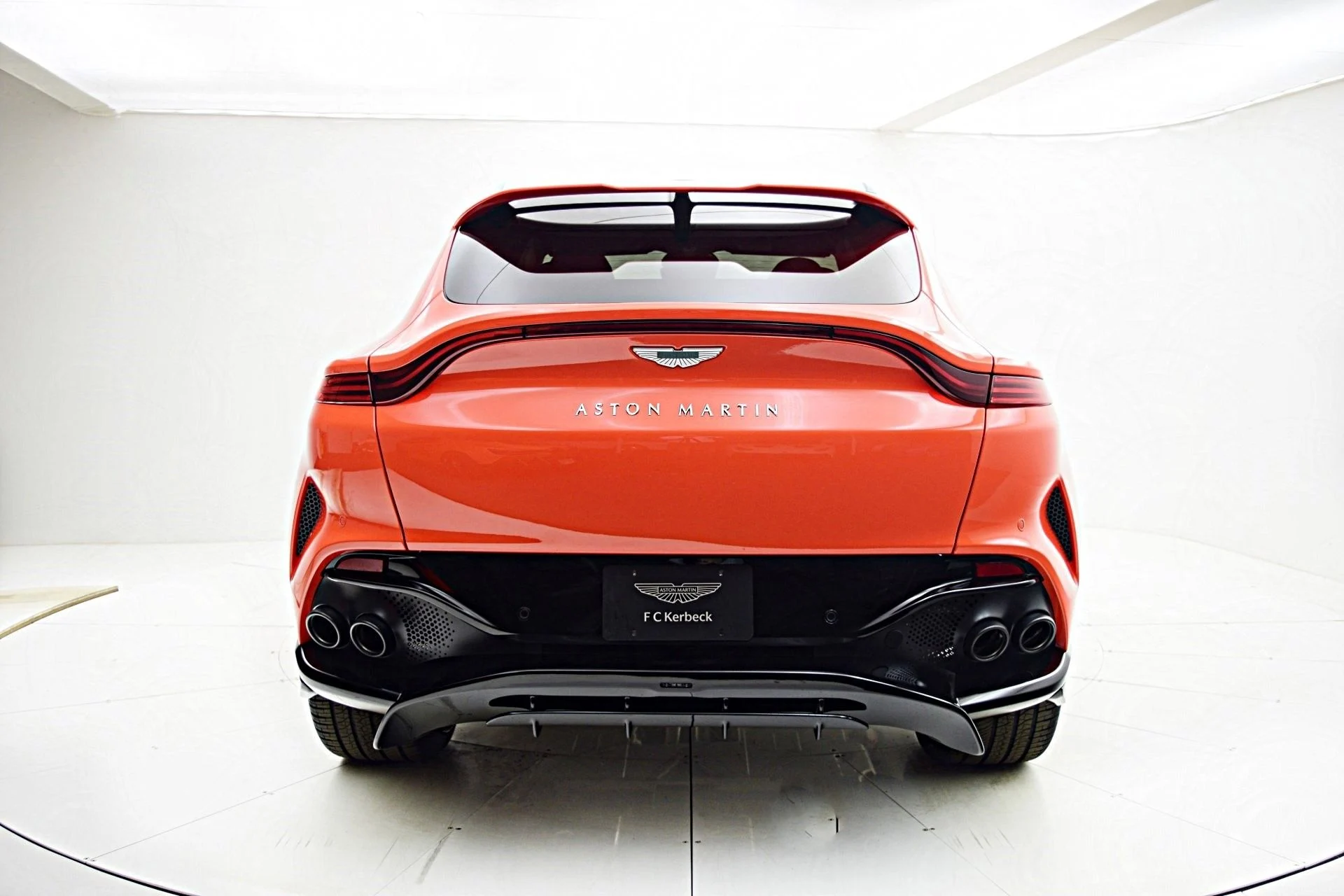 mph014_2032790991_New_2025_Aston_Martin_DBX_707_1f96d1a34c