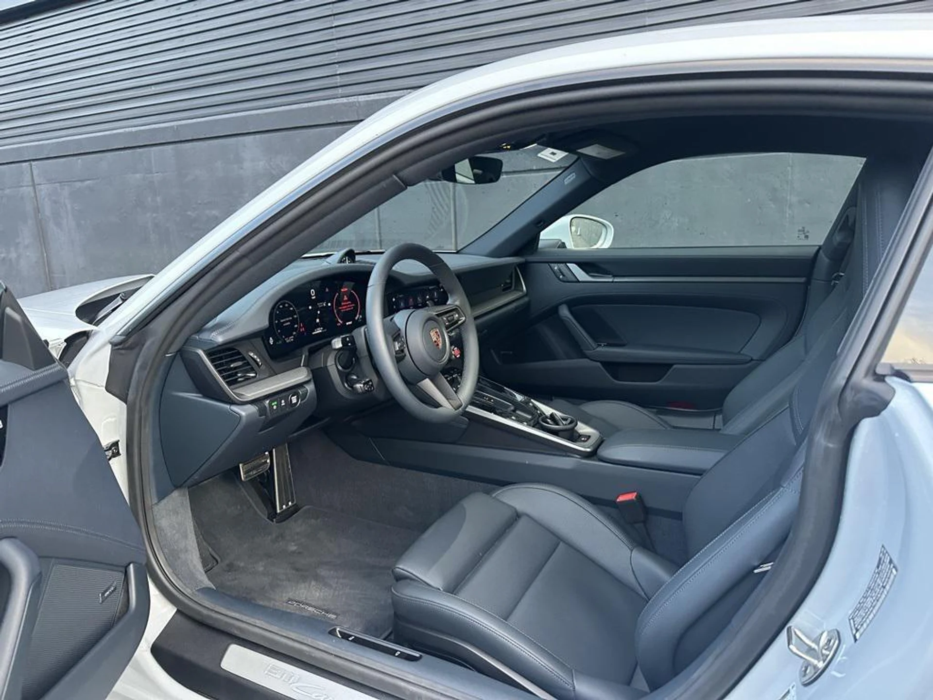 mph014_2033240514_Dw_U_b2r_RG_Zrzu_Cu_L_Eo_Mb_TSB_Uj44_2debf7b1de