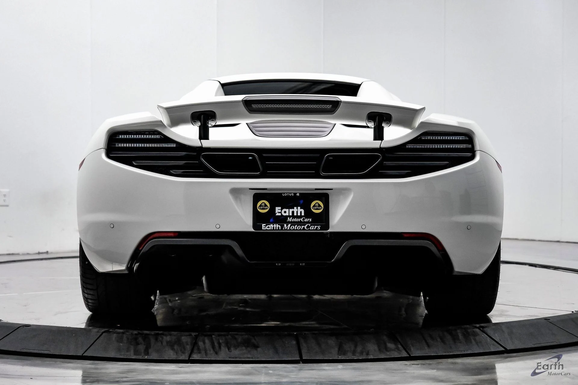 mph014_203583287_1ad0fe60034130d3bd2560b04189b4b0x_f03f1228d0