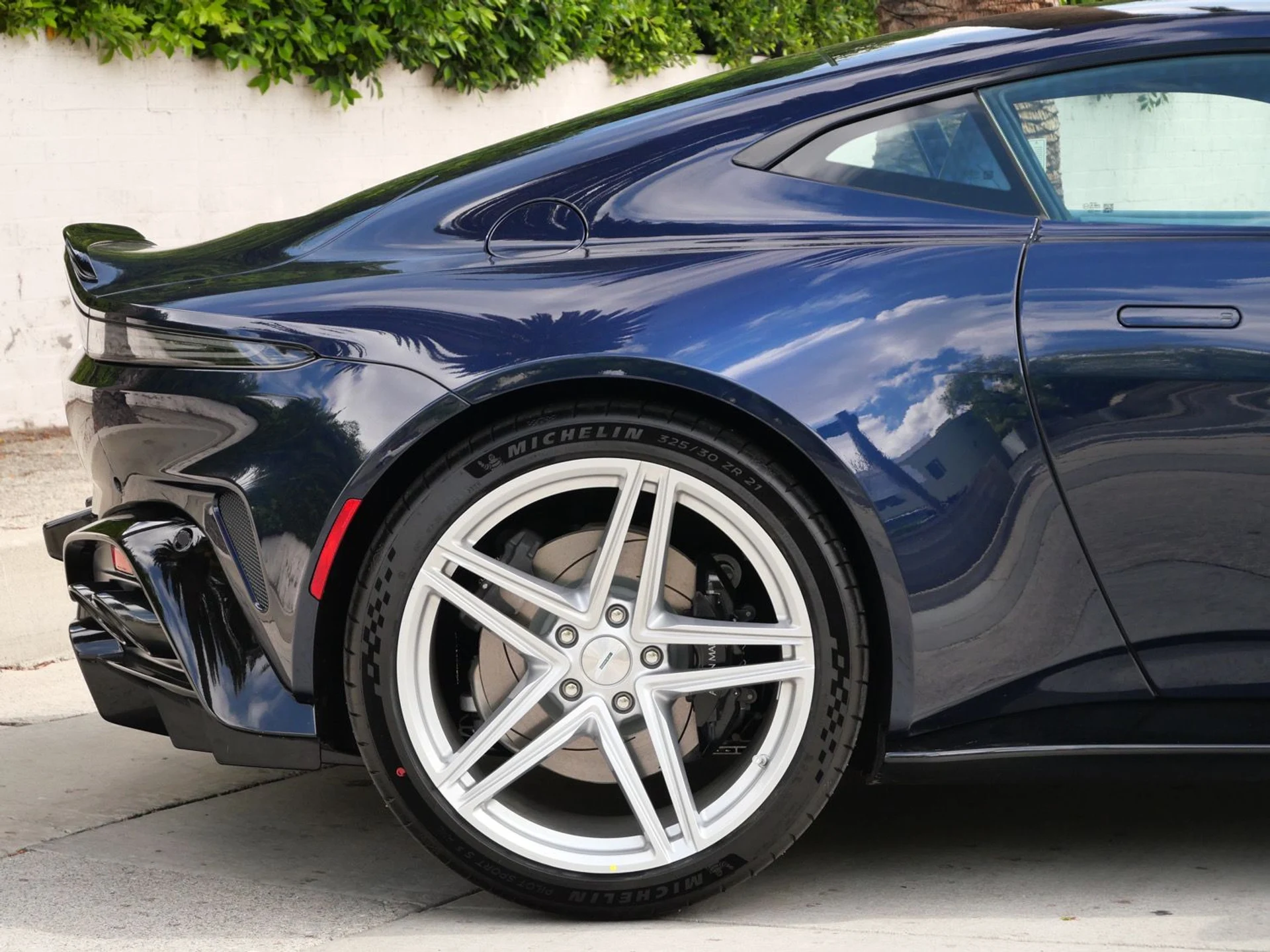 mph014_2037800957_f22a140f5f051d162d1214d96e4b251fx_15bb63fe93