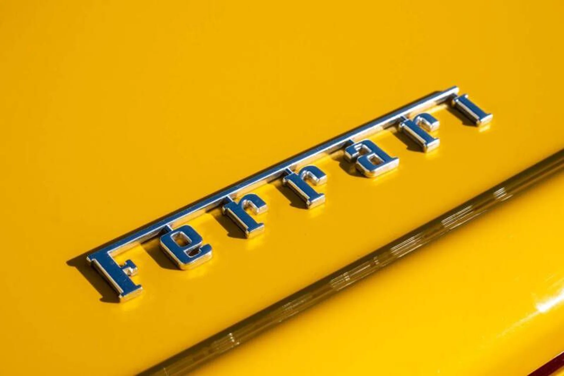 mph014_2042912915_2002_ferrari_360_spider_base_2dr_convertible_b68dfaa592