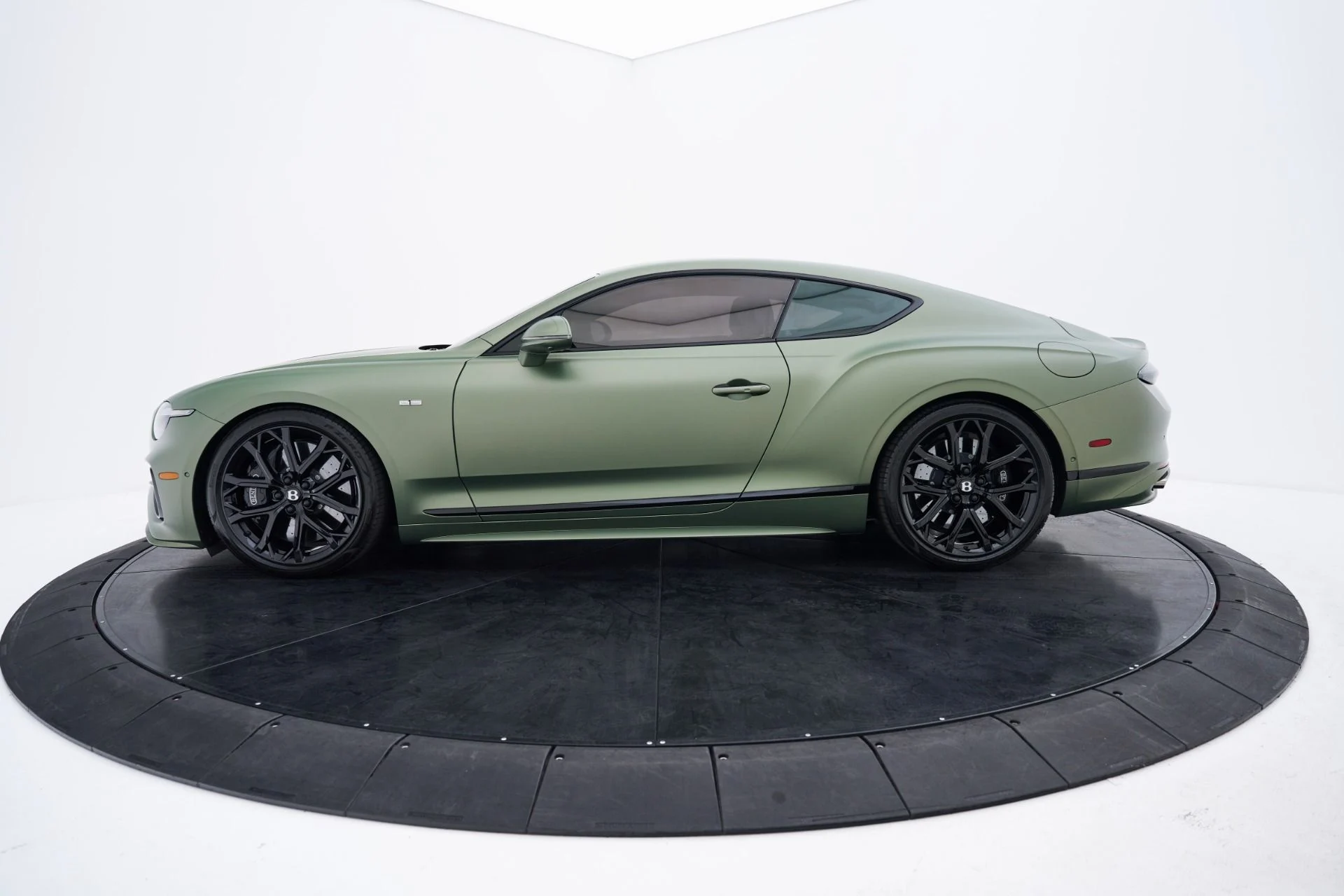 mph014_204327647_Used_2025_Bentley_Continental_GT_Speed_1793210686_a1ee4a9634