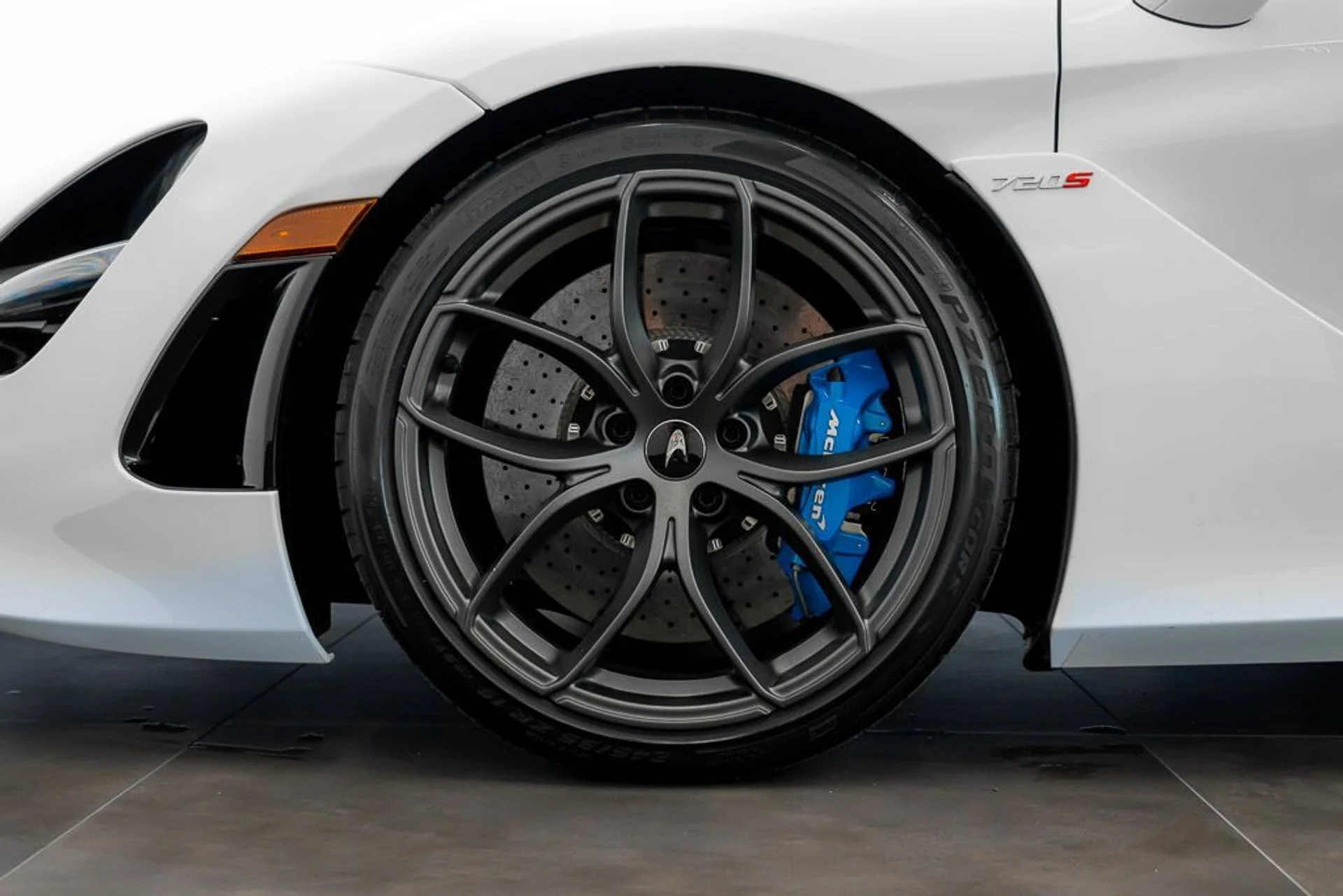 mph014_2043549691_mclaren_720s_2020_jpg_v_1764949561_030b050fc1