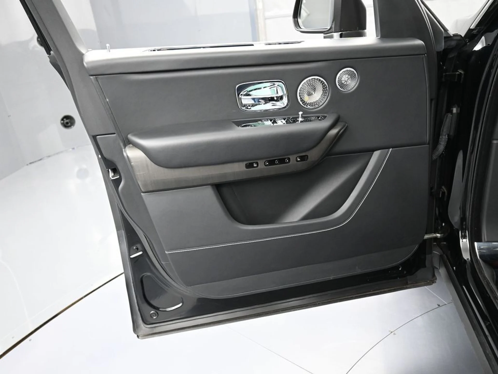 mph014_2044053253_5c5e06fb14fac25b5642702d2f1aa4c8_9b2cce0aea