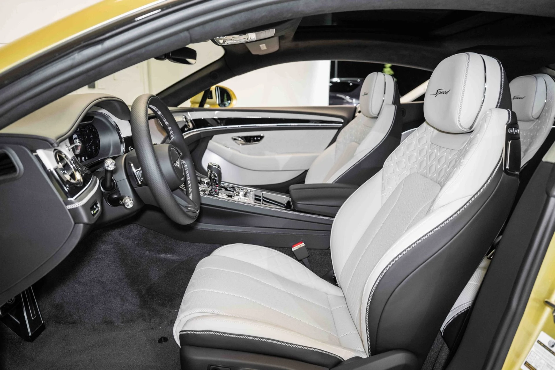 mph014_2048048734_Used_2024_Bentley_Continental_GT_Speed_1718899398_63a7f845c9