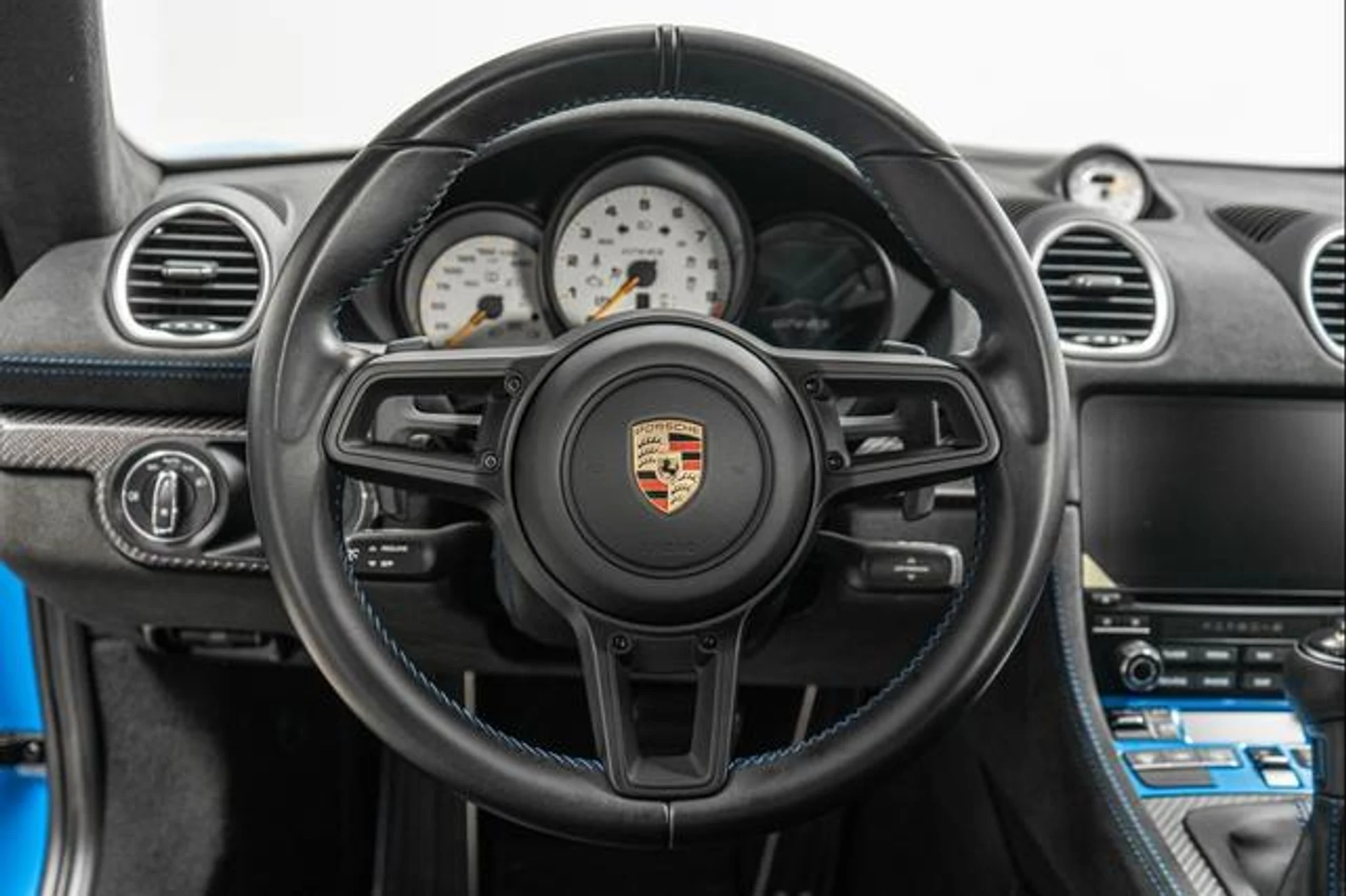 mph014_2050100038_8_OW_Um8_Ooxu3a_r2_Yg2ds7_Rnn_7_E_a7c9ca9d73