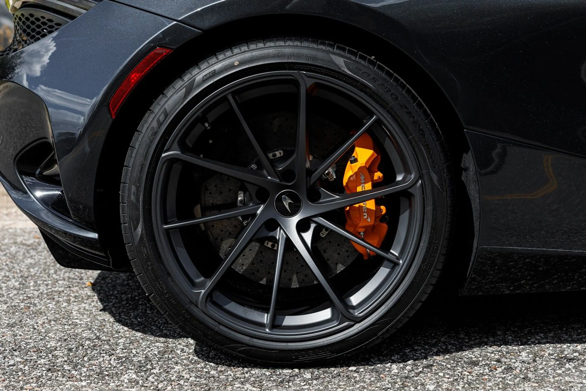 mph014_2052535590_655_p15_l_d5fe28e7f9