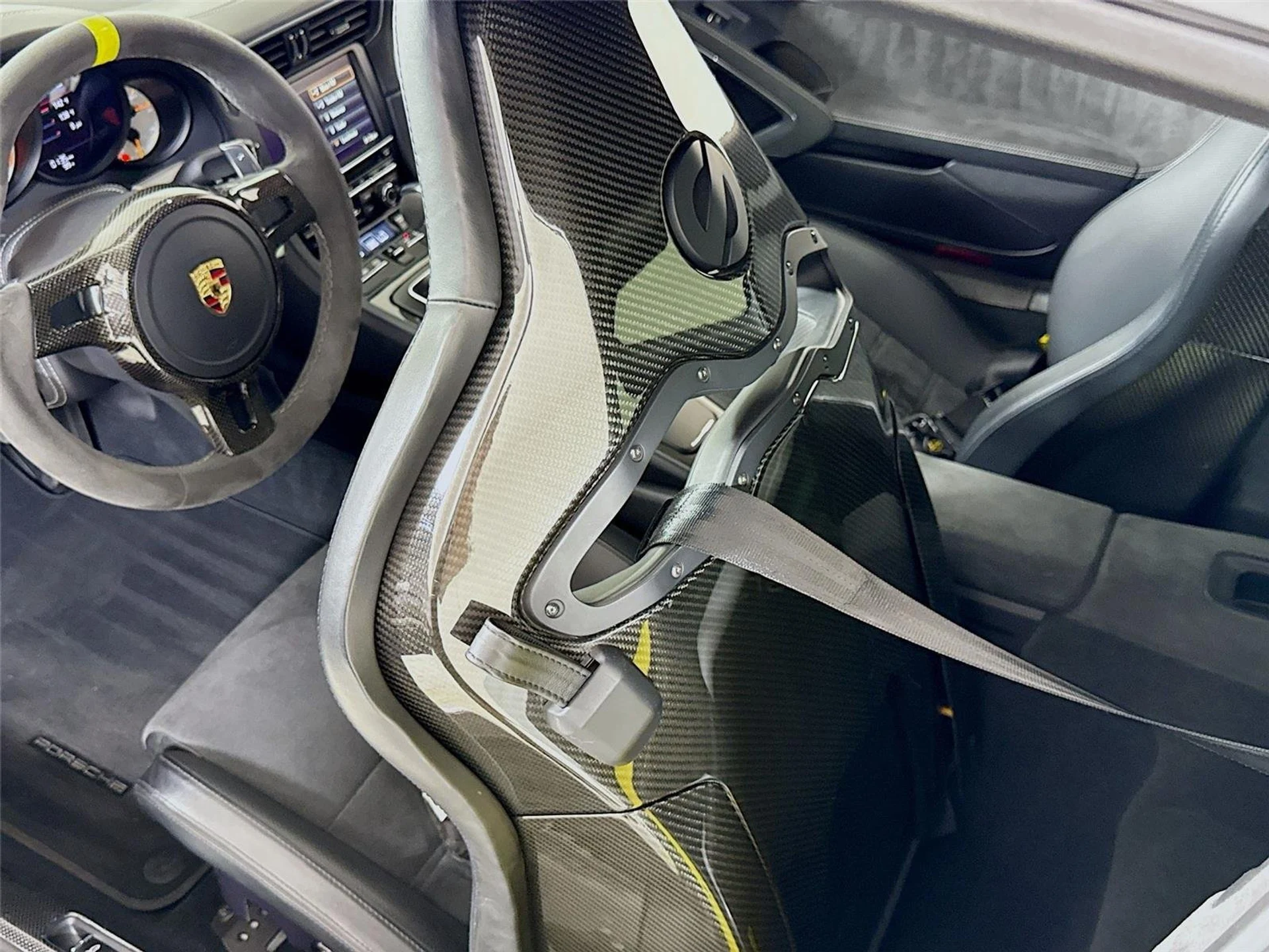 mph014_2052793617_c1a9b4a78939d83d1cf44b6a9d165701_e5f6467ad0