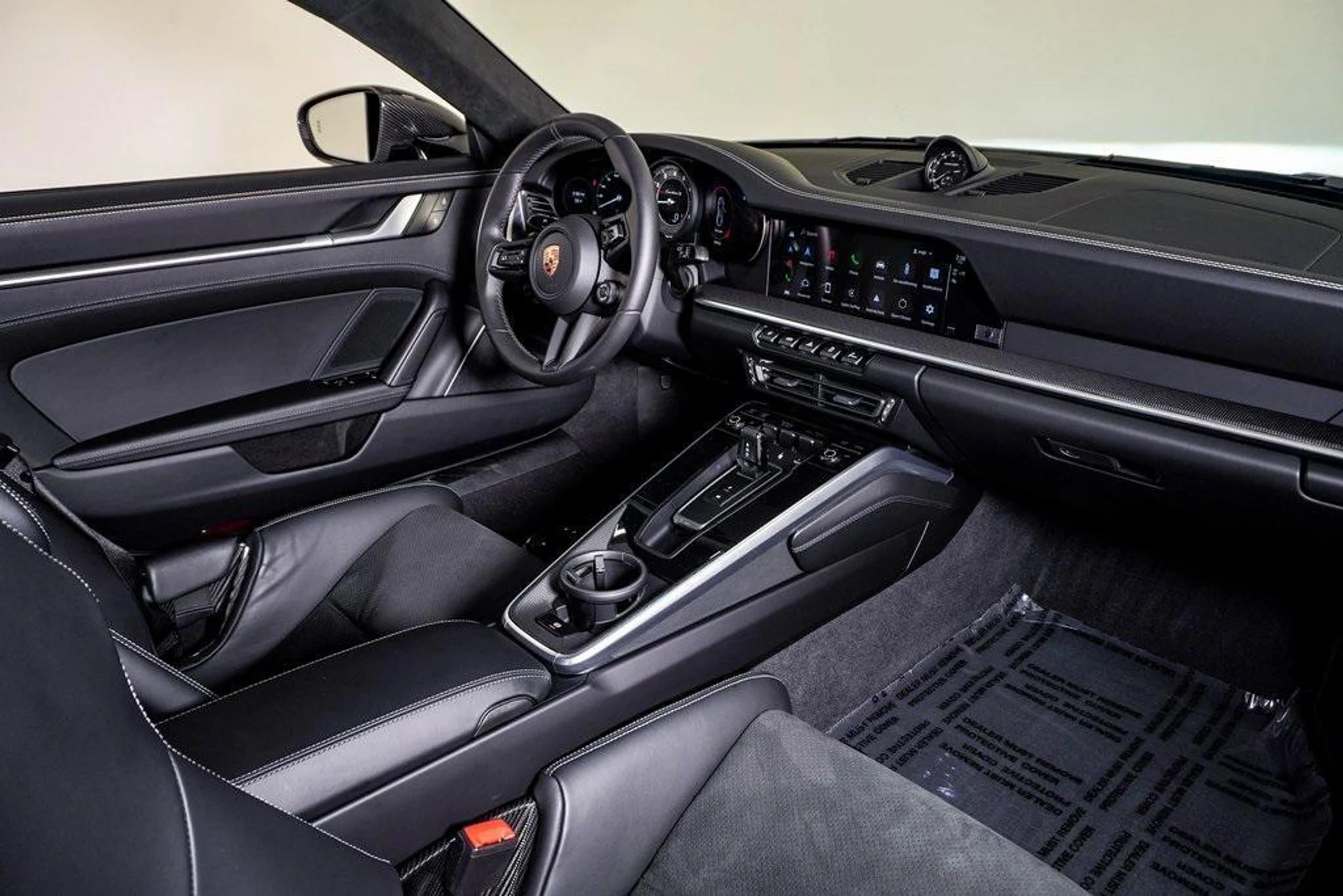 mph014_2058547726_gtc_CL_4_OK_Sk0ov_O_Kn8vg_LJG_7_OA_d6926ccc29