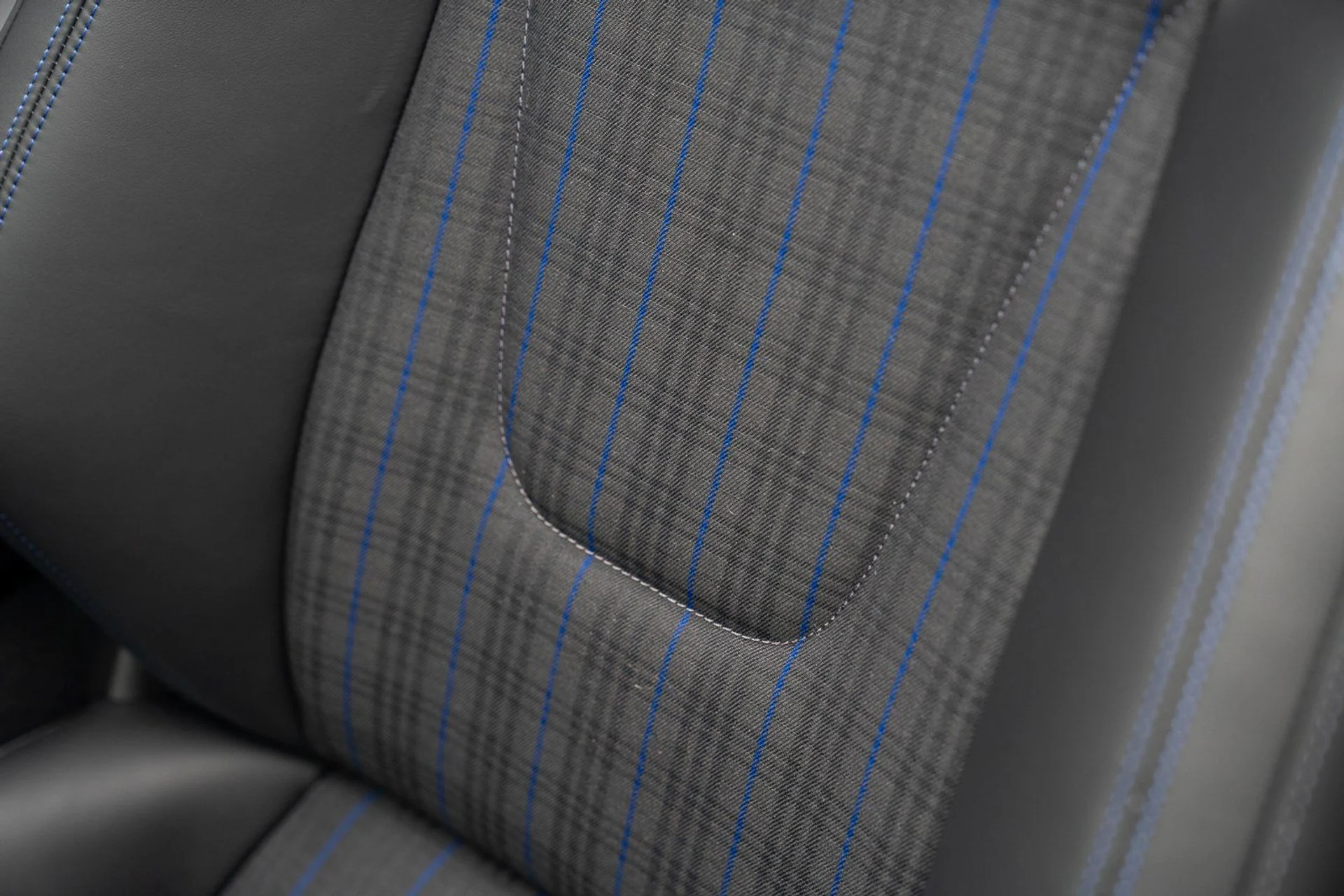 mph014_2058654133_b3837e6d6cd67750a5405bff376254b6x_291096dc8f