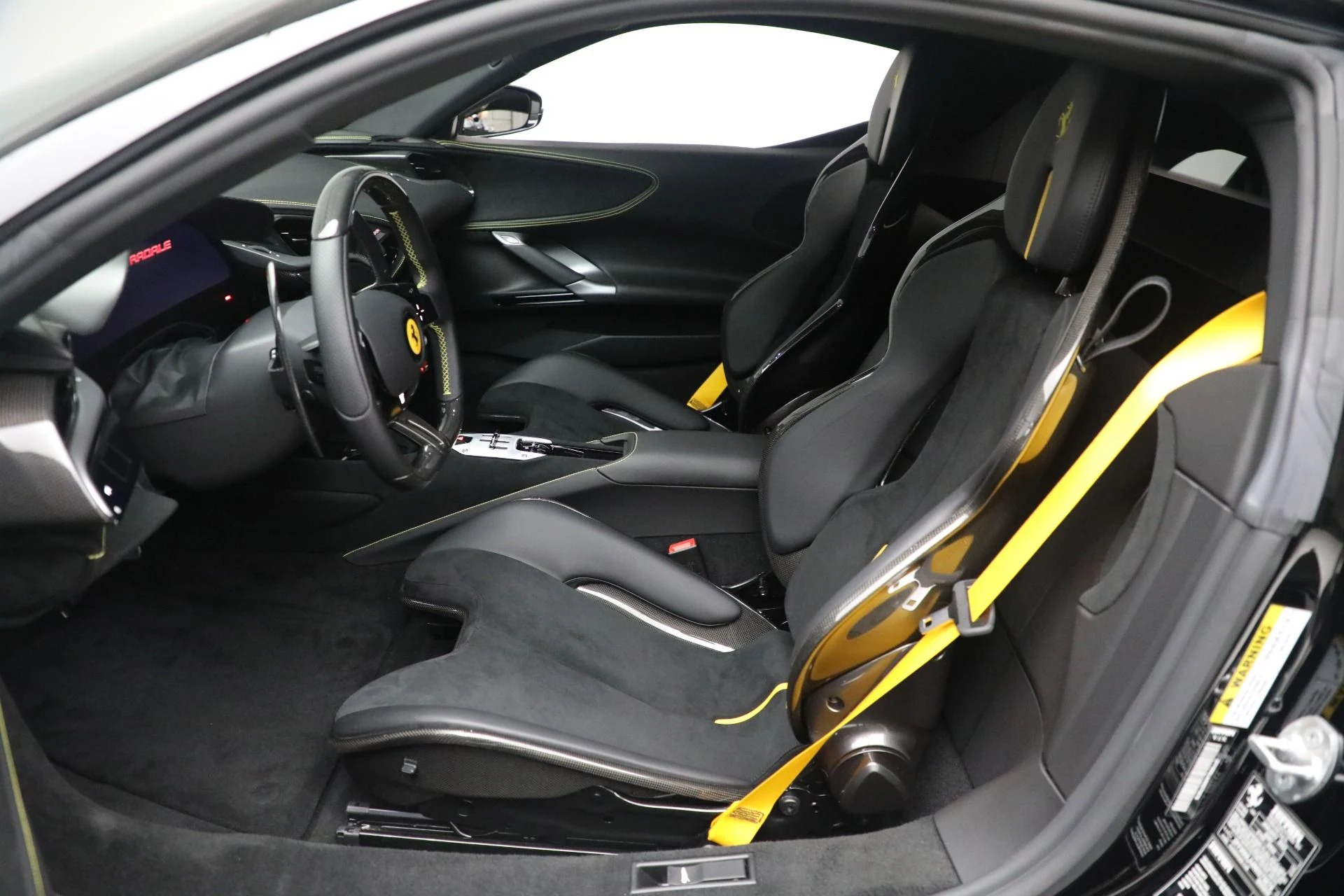 mph014_2059232755_Used_2022_Ferrari_SF_90_Stradale_1759674230_fda7b35f61