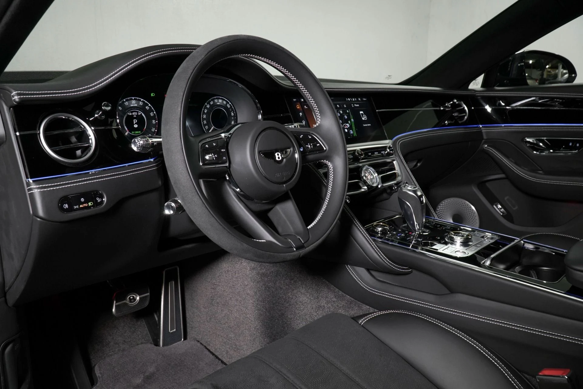 mph014_2063500677_New_2026_Bentley_Flying_Spur_Speed_1776445896_afa6e4f108