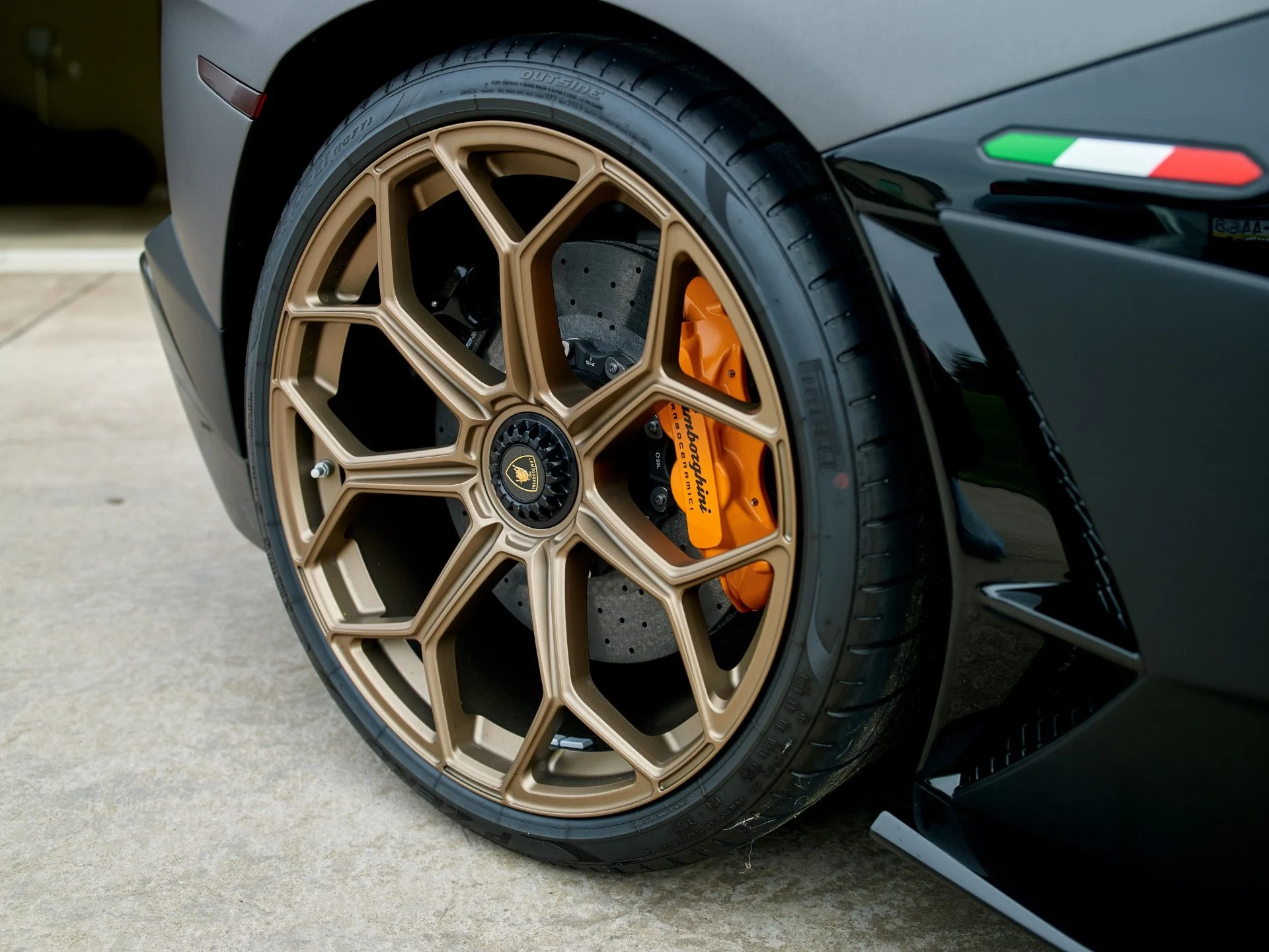 mph014_2068662593_Used_2021_Lamborghini_Aventador_LP_770_4_SVJ_1774542513_869002afcd