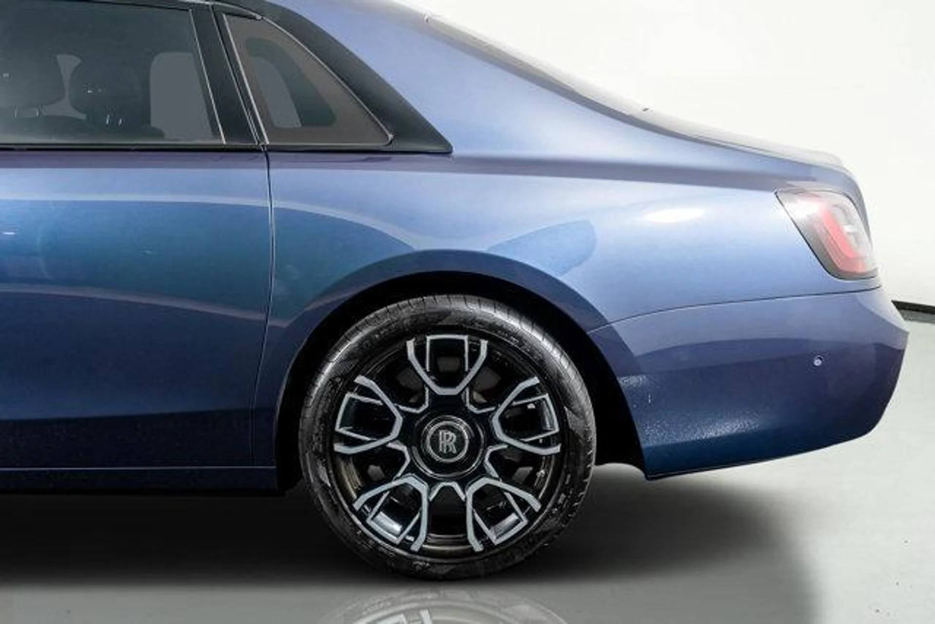 mph014_2070381840_WV_3t7rdz577_O_Usv2u7_Gl_QBG_Nyac_448af01d0b