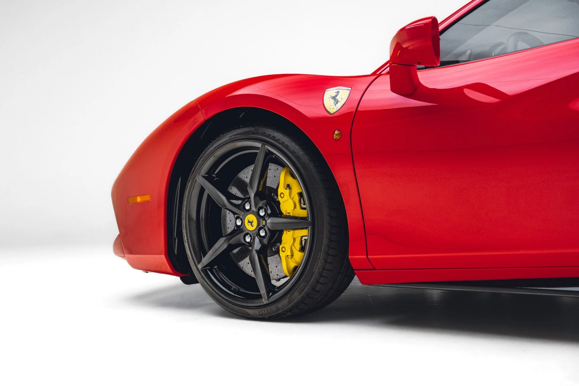 mph014_2072089804_Used_2017_Ferrari_488_GTB_1781799283_452ad3b2aa