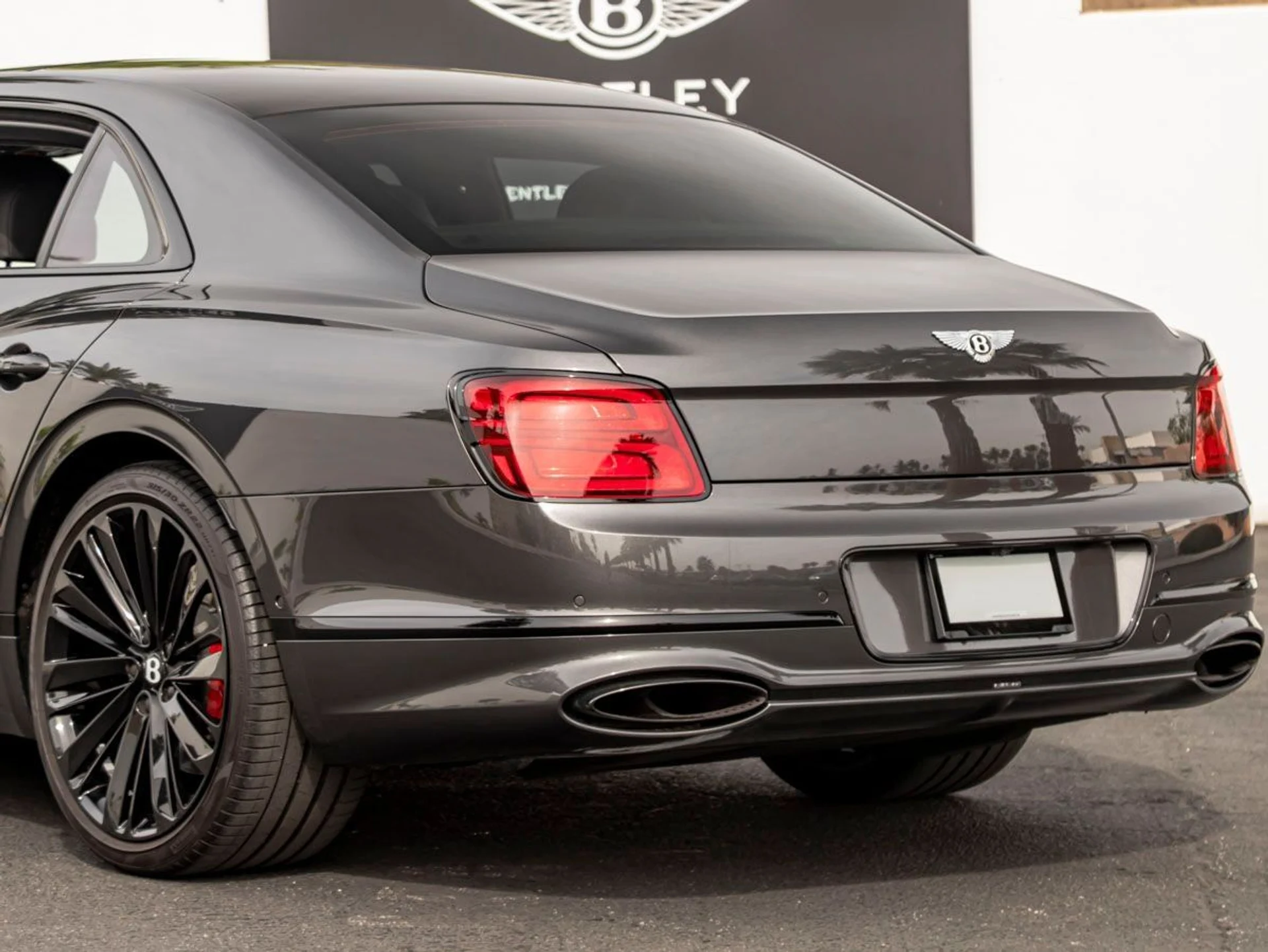 mph014_2073391137_15_d267f96a52