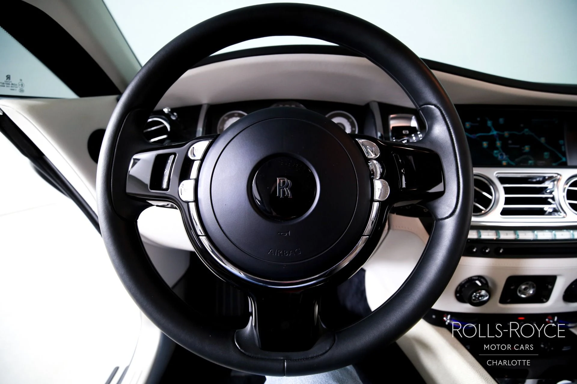 mph014_2077526082_Used_2014_Rolls_Royce_Wraith_1778858283_3ee118d8b2