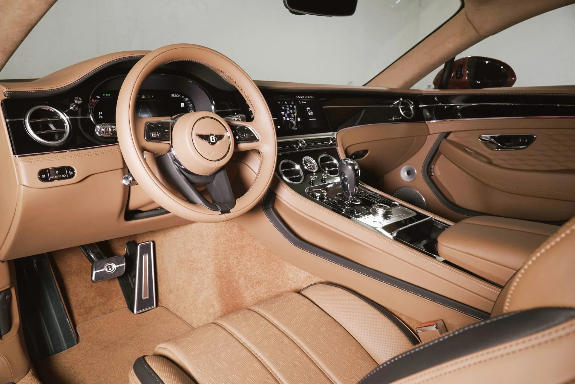 mph014_2078867750_New_2026_Bentley_Continental_GT_Speed_1787073833_3a01d97d63