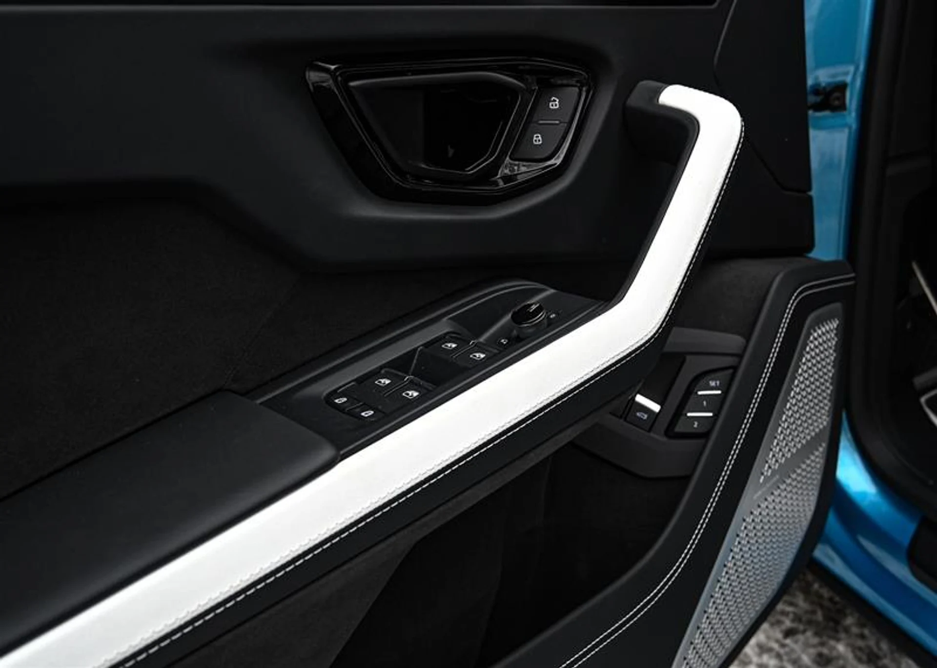 mph014_2084316451_11367502_1593883725_2fd907f112