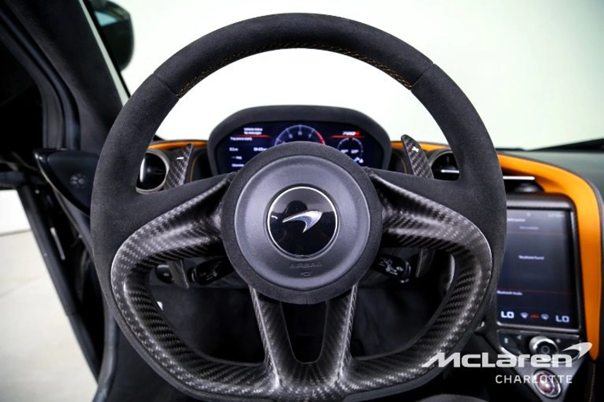 mph014_2092055978_Used_2020_MCLAREN_720_S_SPIDER_Performance_9bb6214c8c