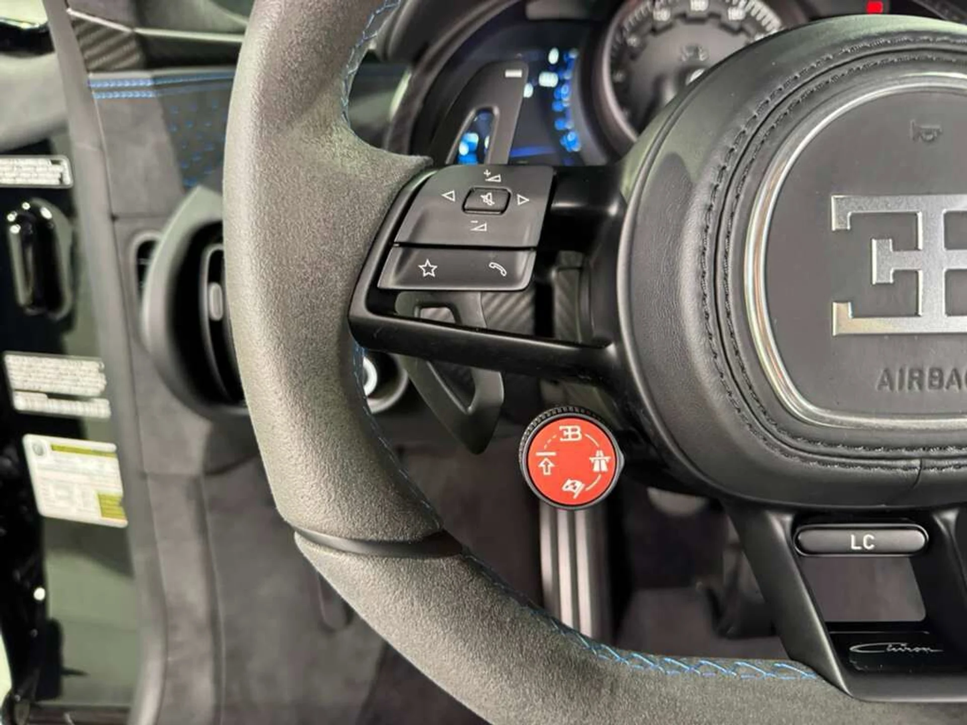 mph014_2092520439_a26af5594495a15504c0203f85d2342f_9f0fc2c787