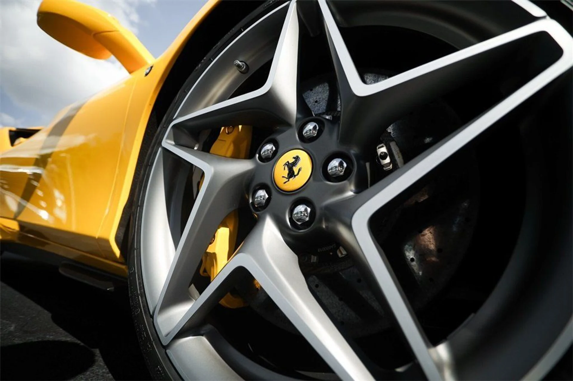 mph014_2092847102_873feabc4aa80ac7dd71c7678bc23394_4b05504358