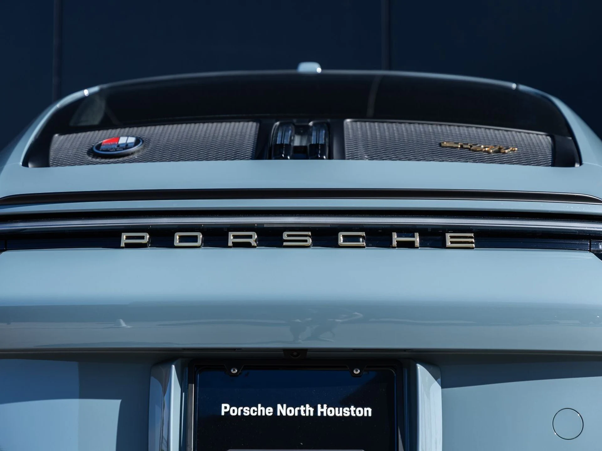 mph014_209716694_15_5d8dea3539