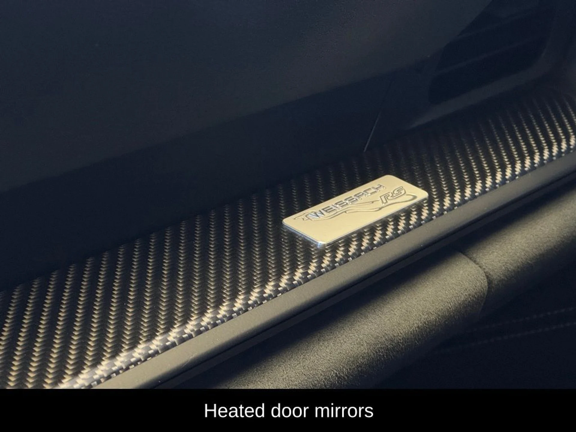 mph014_2100395306_e01b5bf0c7ca21406fdaad0e15d22a61x_3175251d47