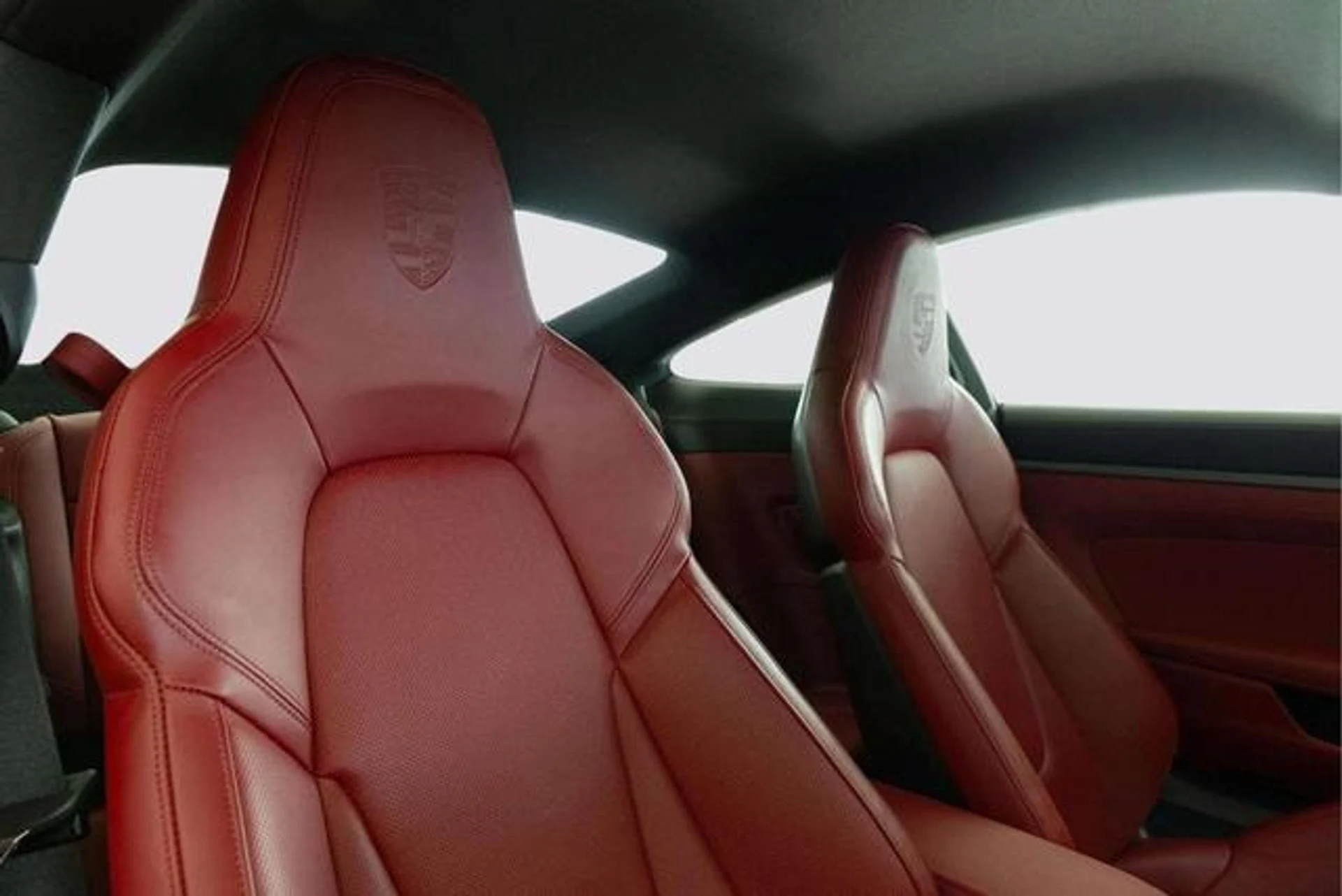 mph014_2102235654_2_Jj4_XC_Gori2yhjai_K_Fi_N7e5_E_Dd_I_b333ec6a39