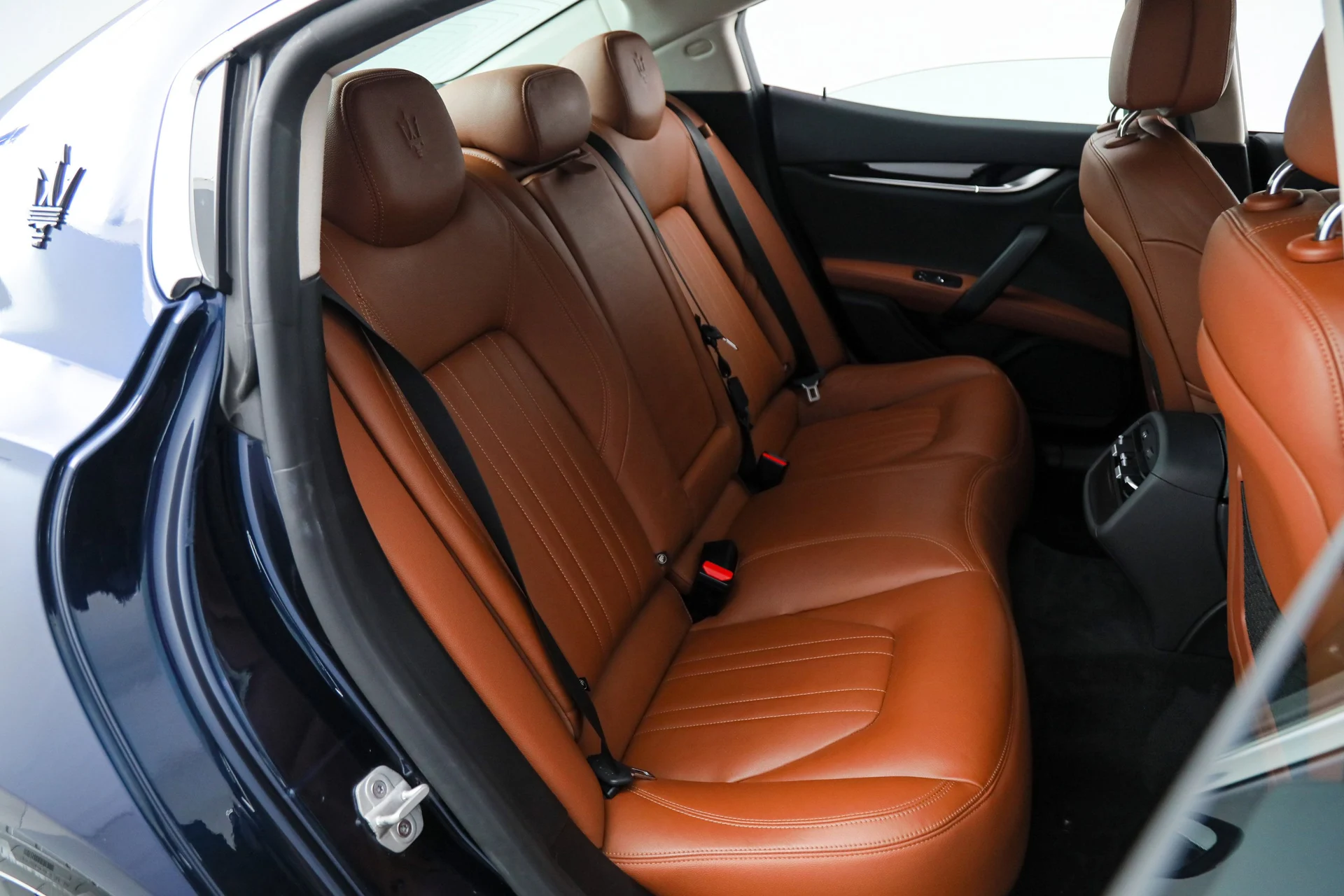 mph014_2103887394_fd72bcbb3d0ad6afb15f9088ab810476_93e7f65edd