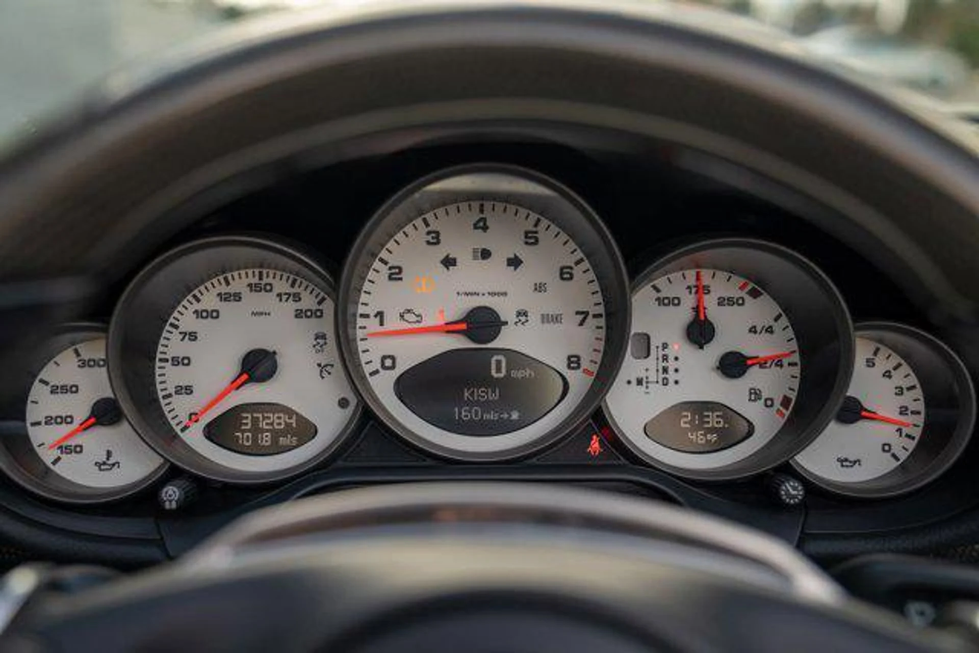 mph014_2109342803_l_T8q_Ma4s_PC_Nsu5c_W_Ks_H_Wm77_Q_5ca111aaa4