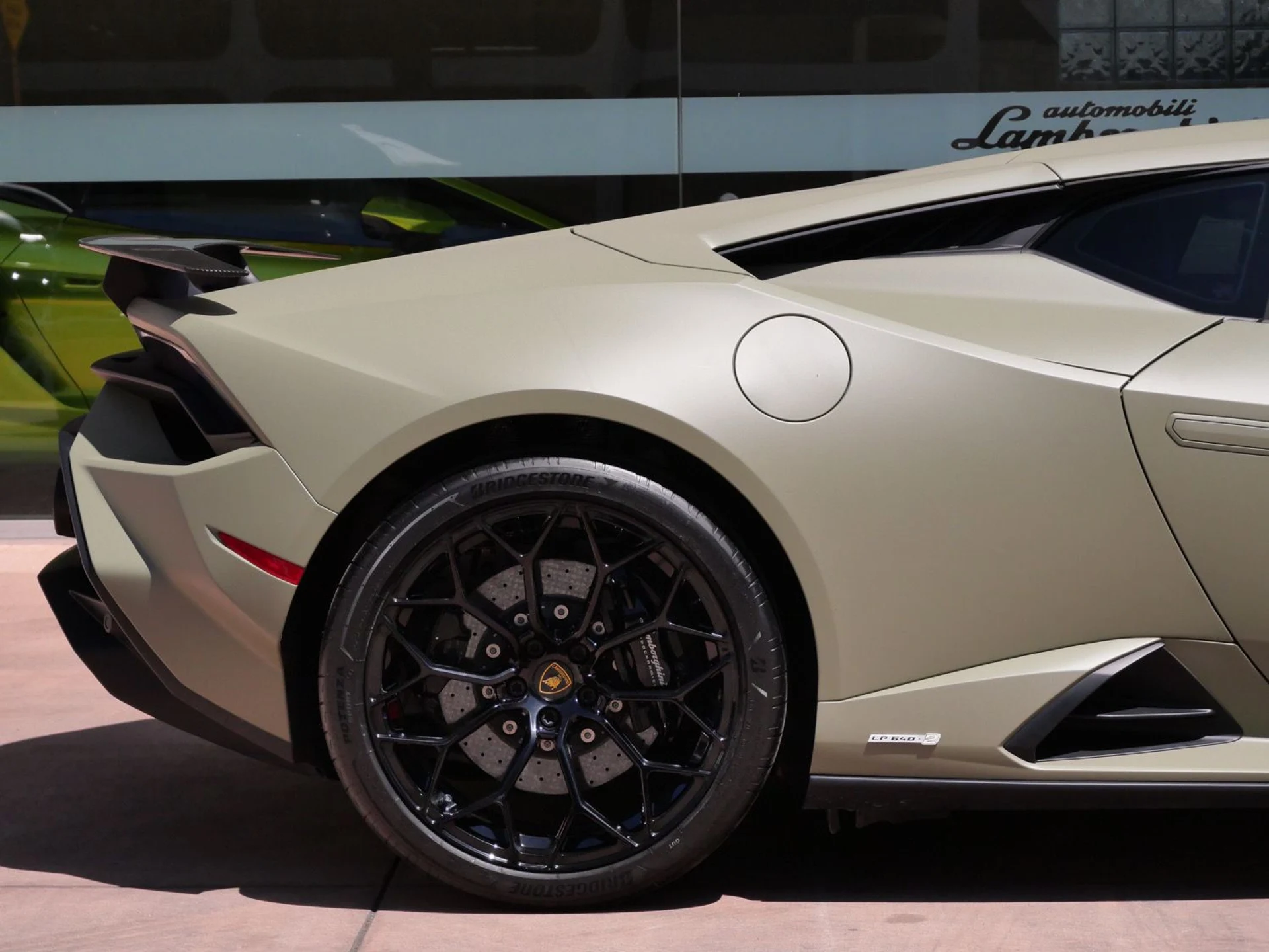 mph014_2114394984_648ac8fec9ed7194e40761dafd0d7132x_37f06aa500