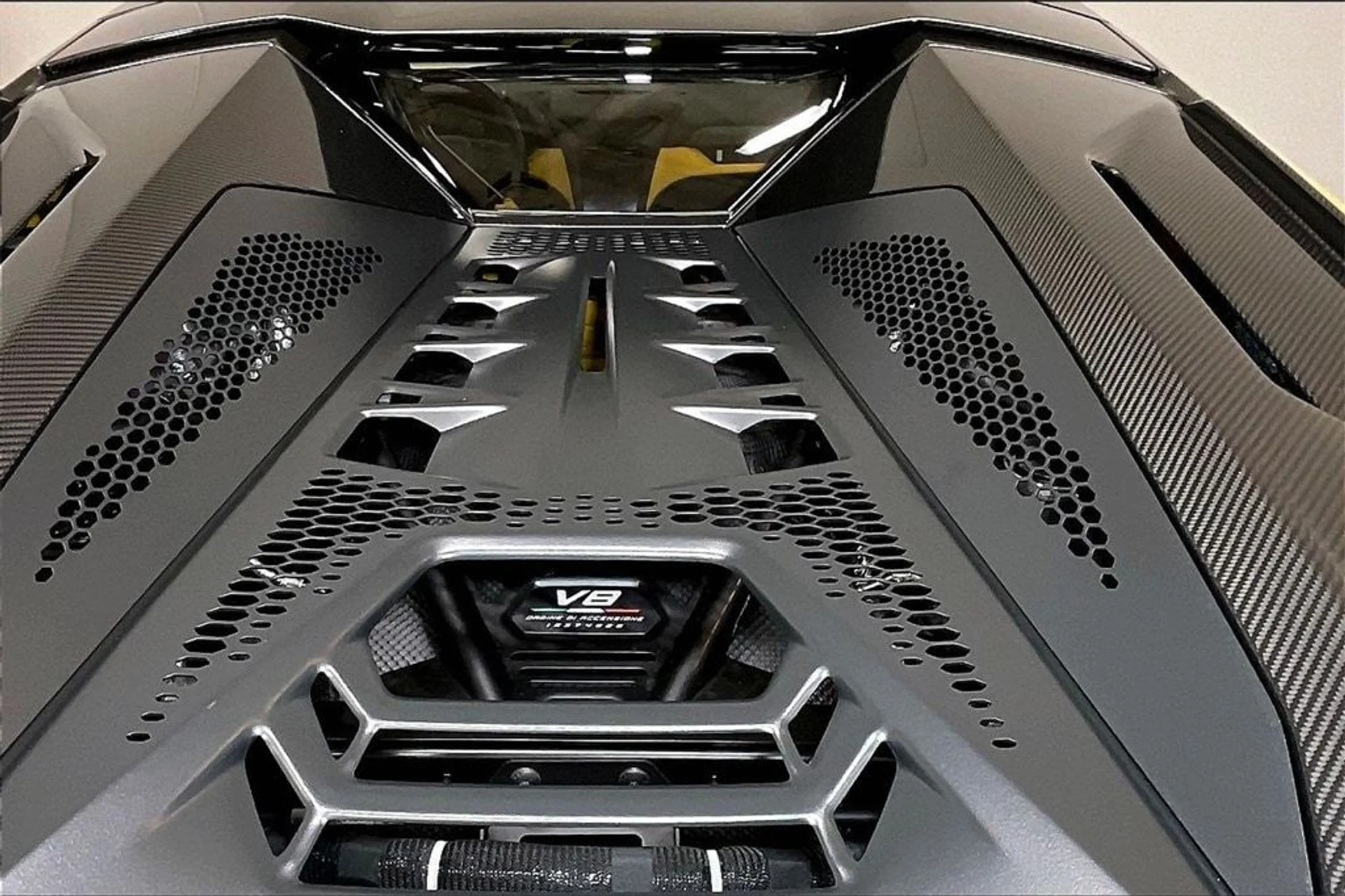 mph014_211651483_cd8a9746986d7a089a433b00bf1c095fx_608b9ad7e3