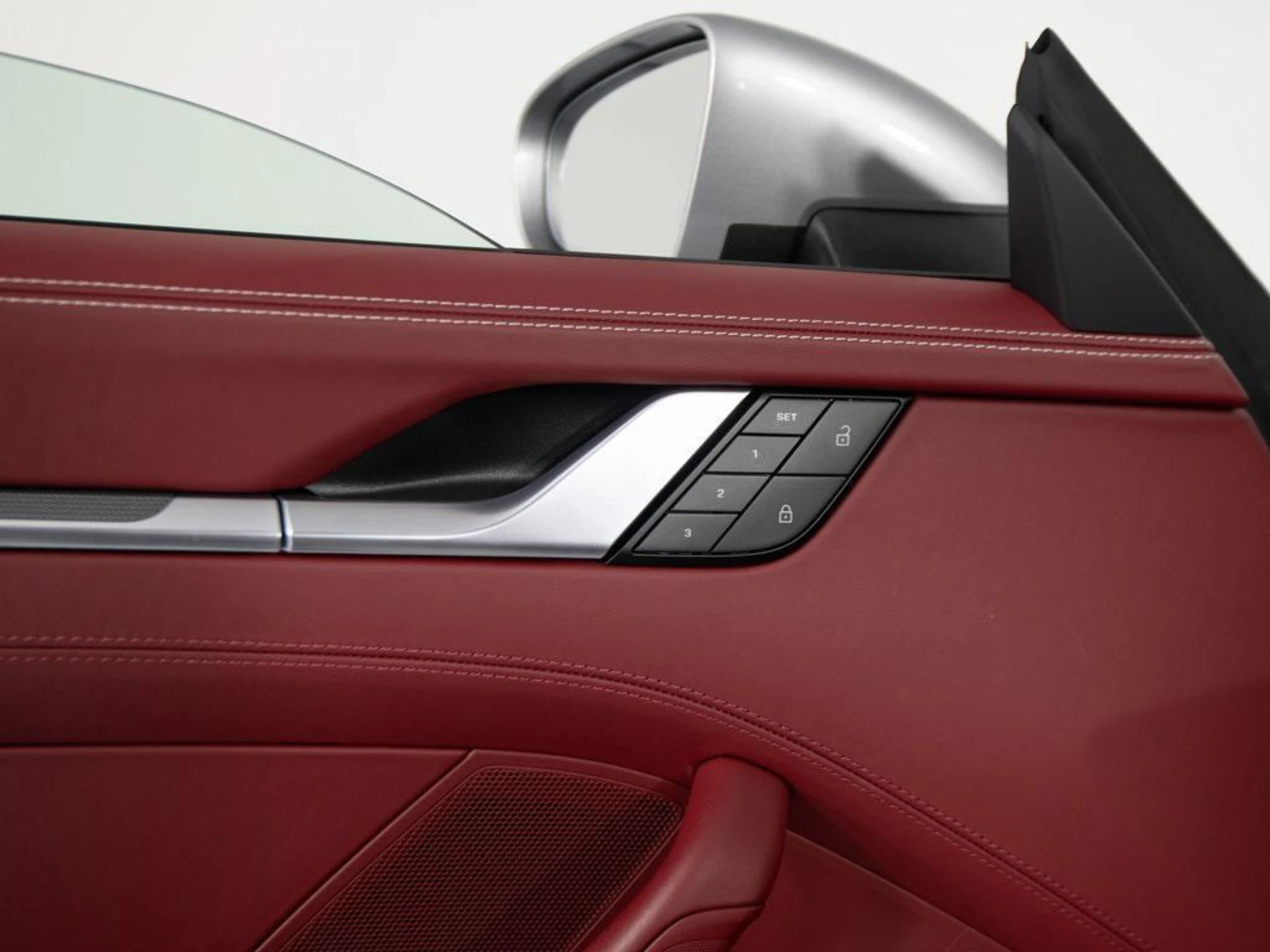 mph014_2119193724_o_Cwda_V_9l6_Ia_Uo_B91e_Irhn_J7_Bd_M_060147f392