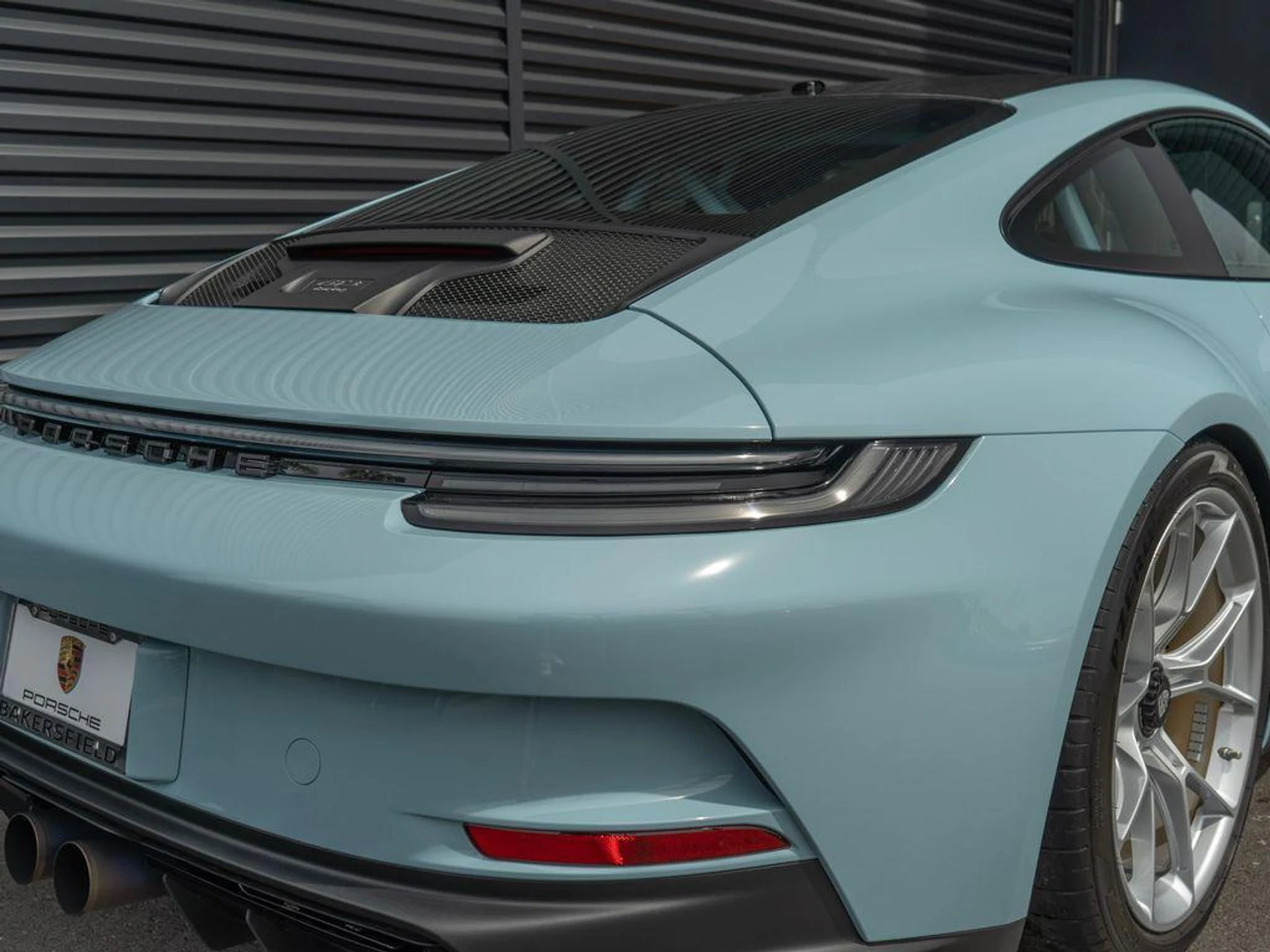 mph014_2132643396_2k_L_Izkz_Vb_Ps_hi_SQN_Pd_Y2_AO_Wm4c_1e92962daa