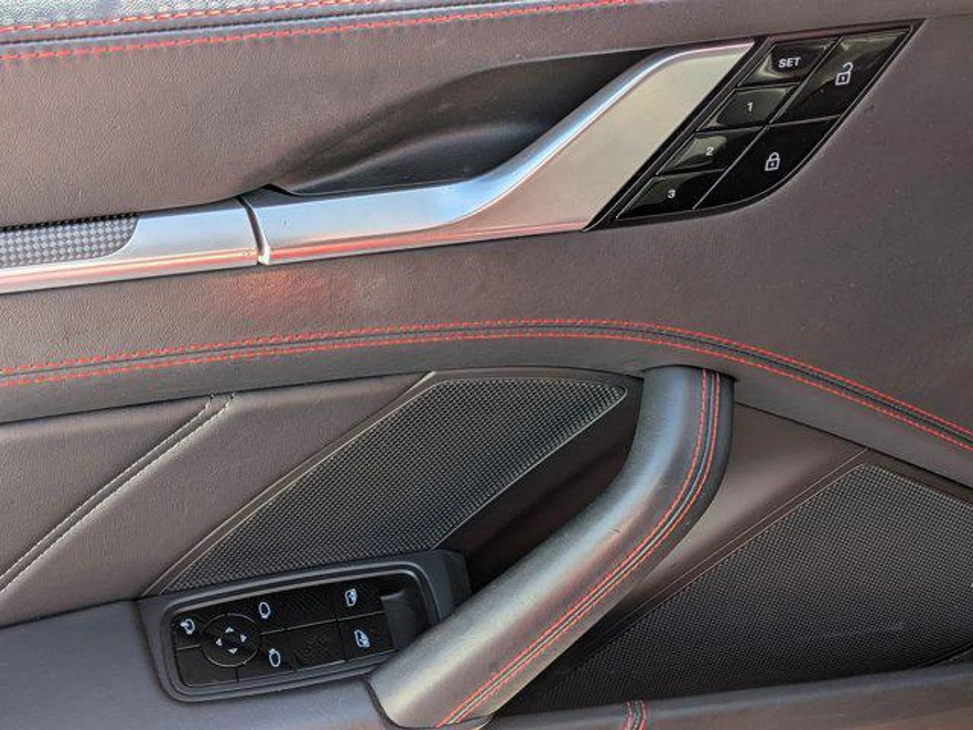 mph014_2135320699_Hr_P122nqci13bv_Gib_VLPM_Pe_VUI_0_d58e9e2b33