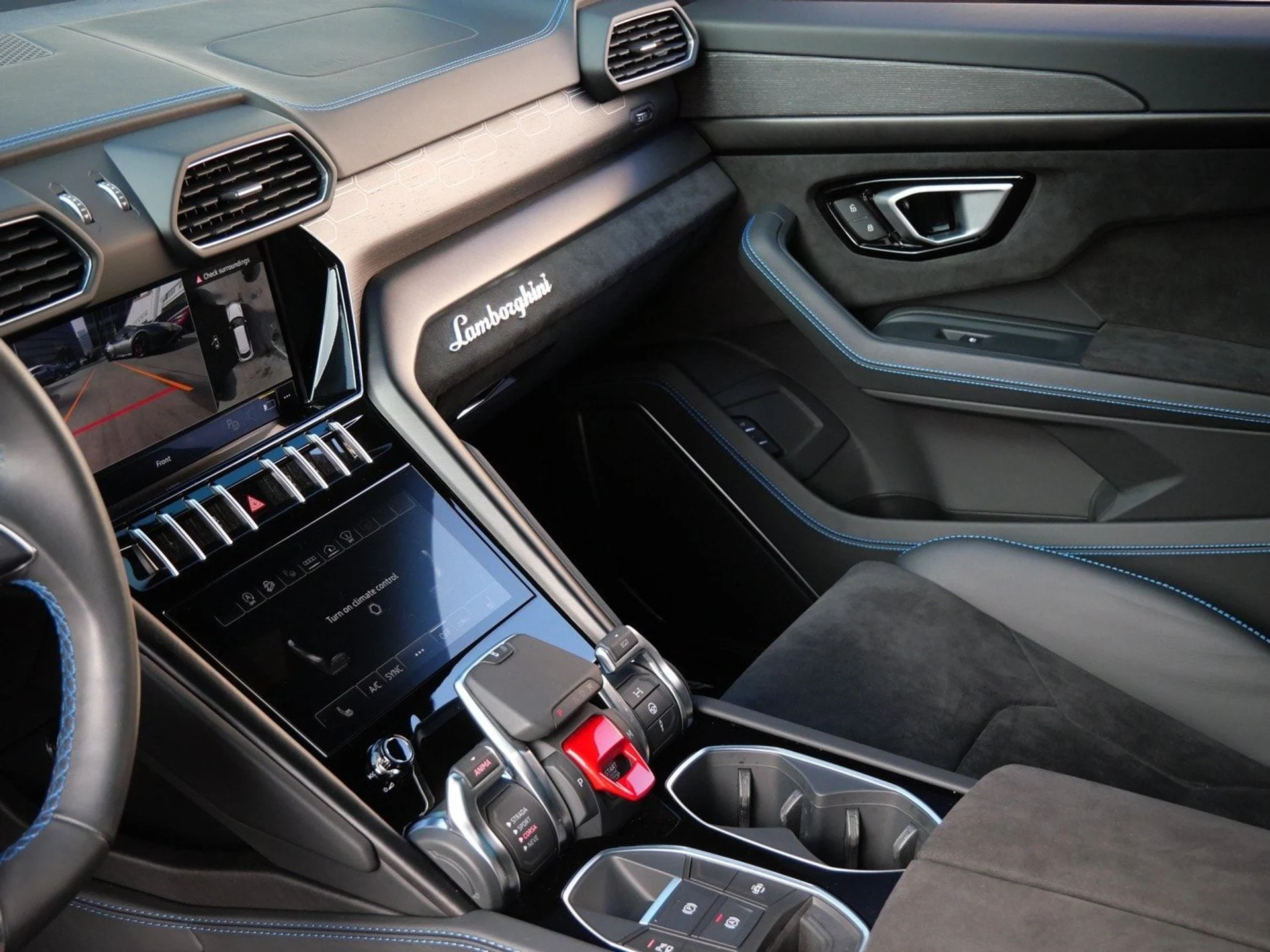 mph014_2136407526_d36e78135ef92f655944a6548d820e65x_94f4d60e72