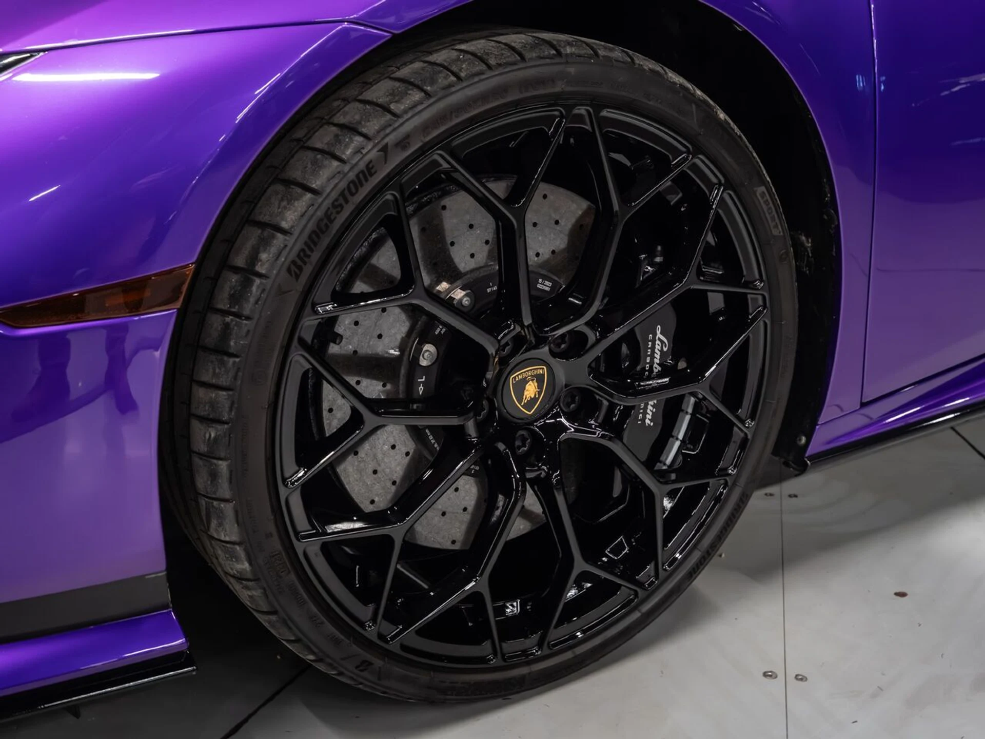 mph014_2139758253_lamborghini_huracan_tecnica_2023_f2c6a1ca27
