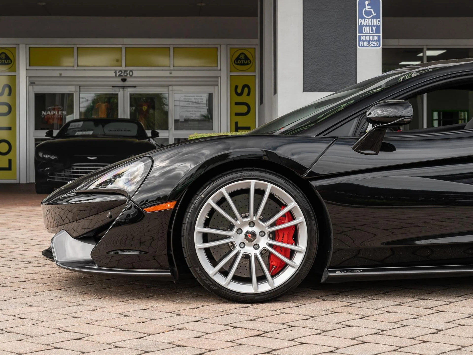 mph014_2140839067_Used_2018_Mc_Laren_570_GT_1768385500_83d788ff72