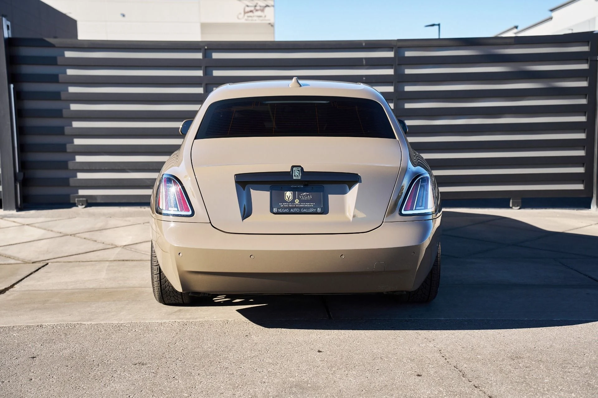 mph014_2141498553_Used_2025_Rolls_Royce_Ghost_Base_1765592158_bef7be7695