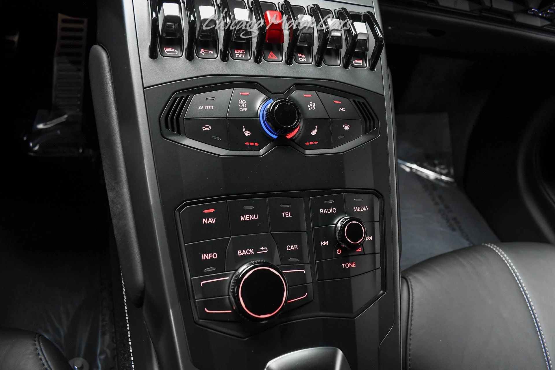 mph014_2141632487_12501_p15_l_40a2ca76d3