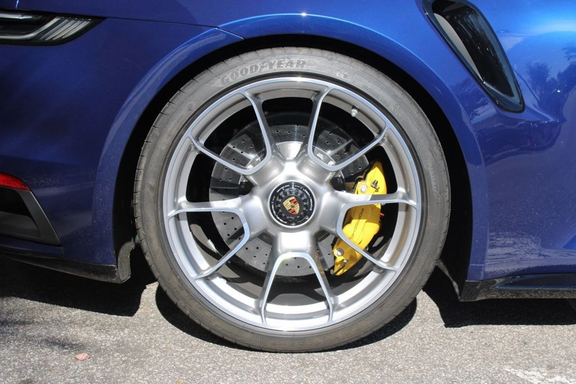 mph014_2143811059_e7cec51297390e85c9c25bf37255a779_f073df75aa