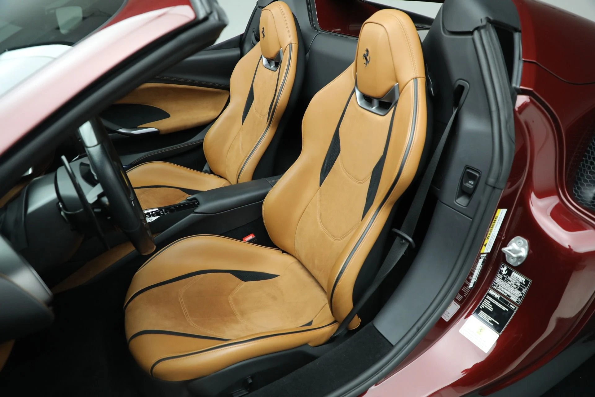 mph014_2146153028_Used_2024_Ferrari_296_GTS_1760724060_66a748c14f