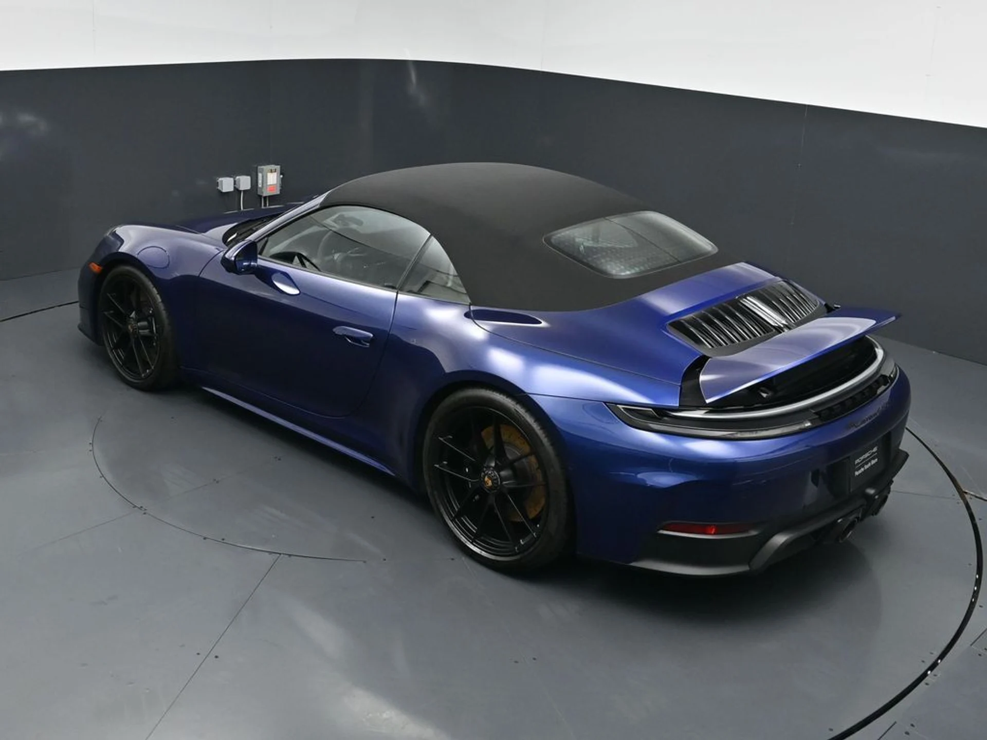 mph014_2147916294_e5401e4900c3dae469eb0bbfe8f8f05ax_30a1e1c3f9