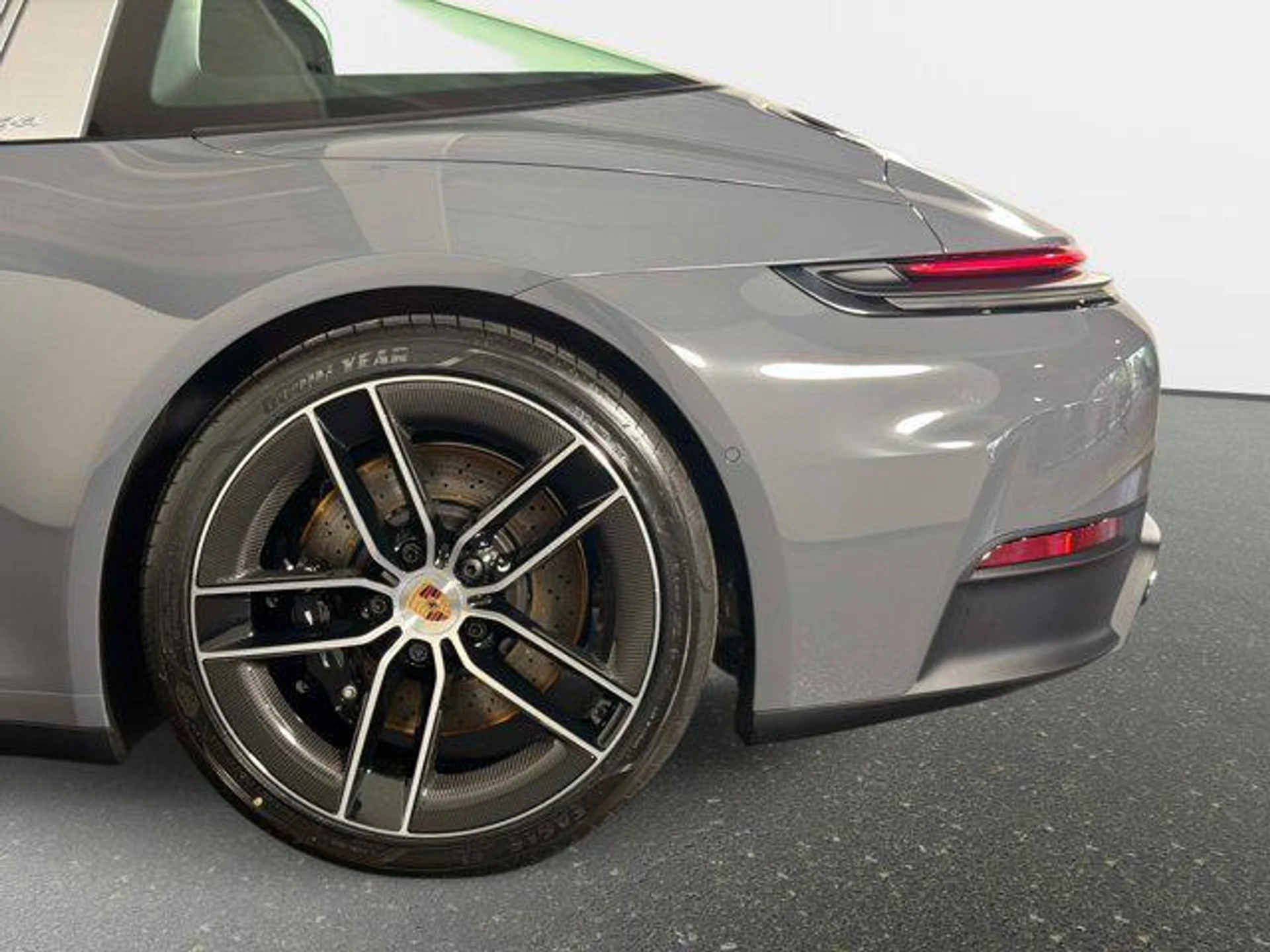 mph014_215299976_mhy93_Lxid_Stz_wd_NLT_2_Sq_HM_7_T6c_2df84c3f2c