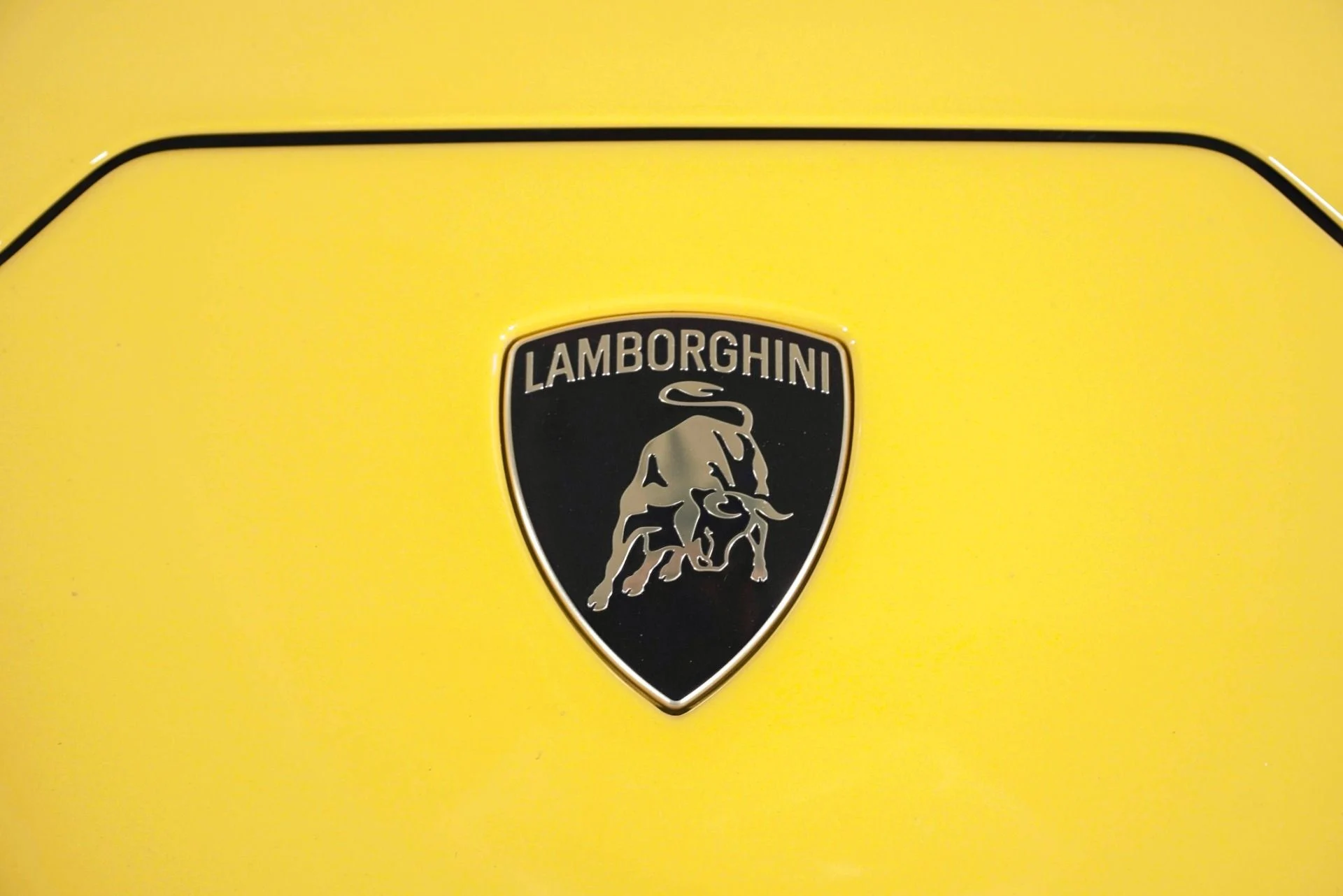 mph014_2153207645_Used_2026_Lamborghini_Temerario_1785784012_54918f1041