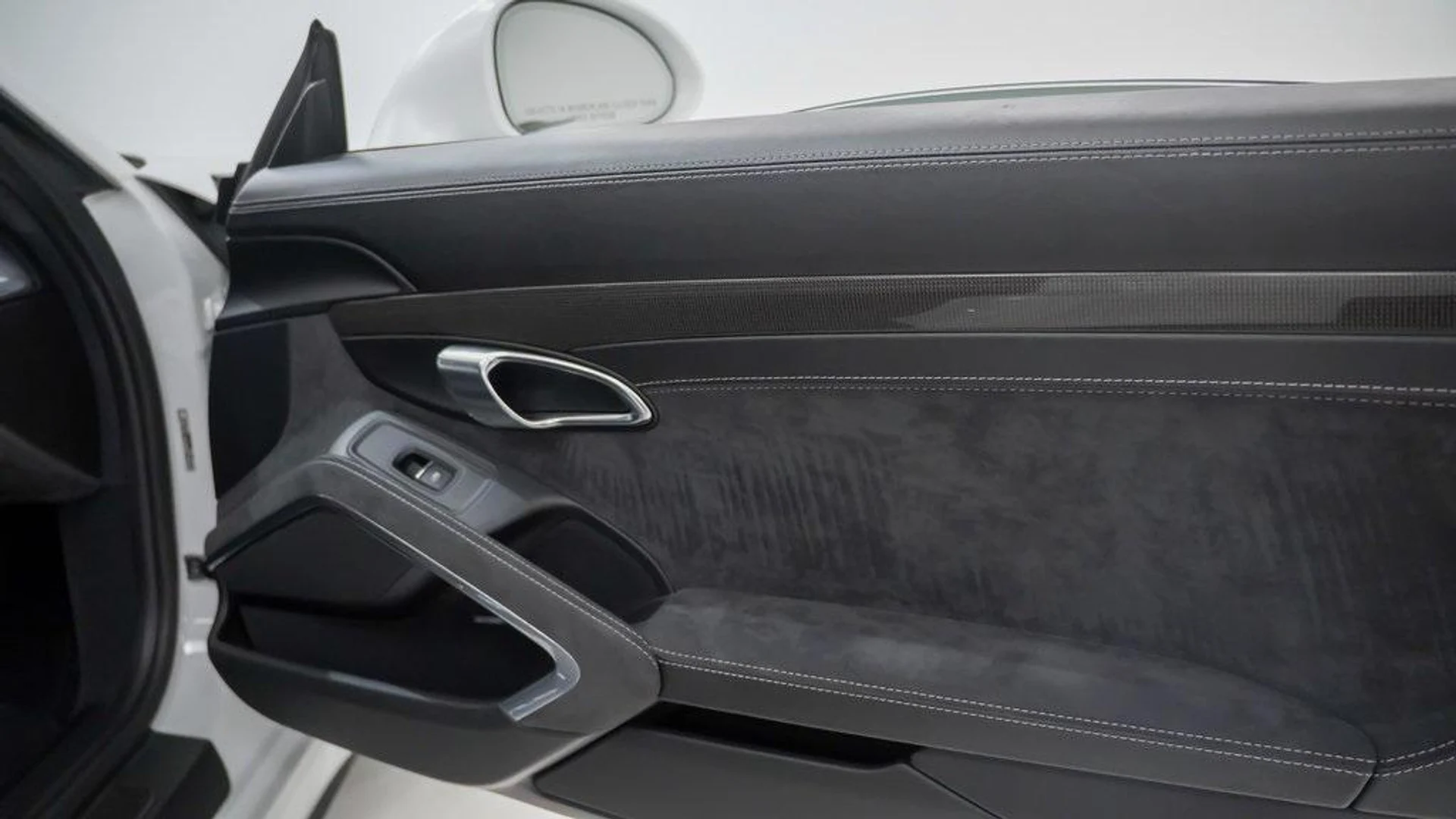 mph014_2153718389_Xkk_yxf_Ho_Yt_W_Bs1w_N_Bv_8r9_Ybn_Y_6bda9c7c5e